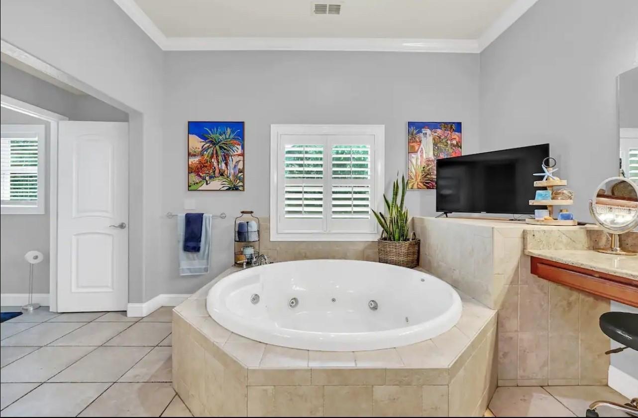 514 HILLSIDE DRIVE, AUBURNDALE, Florida, 33823, United States, 5 Bedrooms Bedrooms, ,5 BathroomsBathrooms,Residential,For Sale,514 HILLSIDE DRIVE,1426912