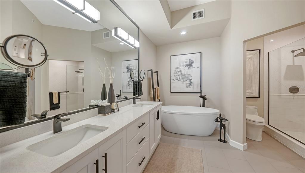 Sarasota, Florida, 34231, United States, 3 Bedrooms Bedrooms, ,2 BathroomsBathrooms,Residential,For Sale,2003506