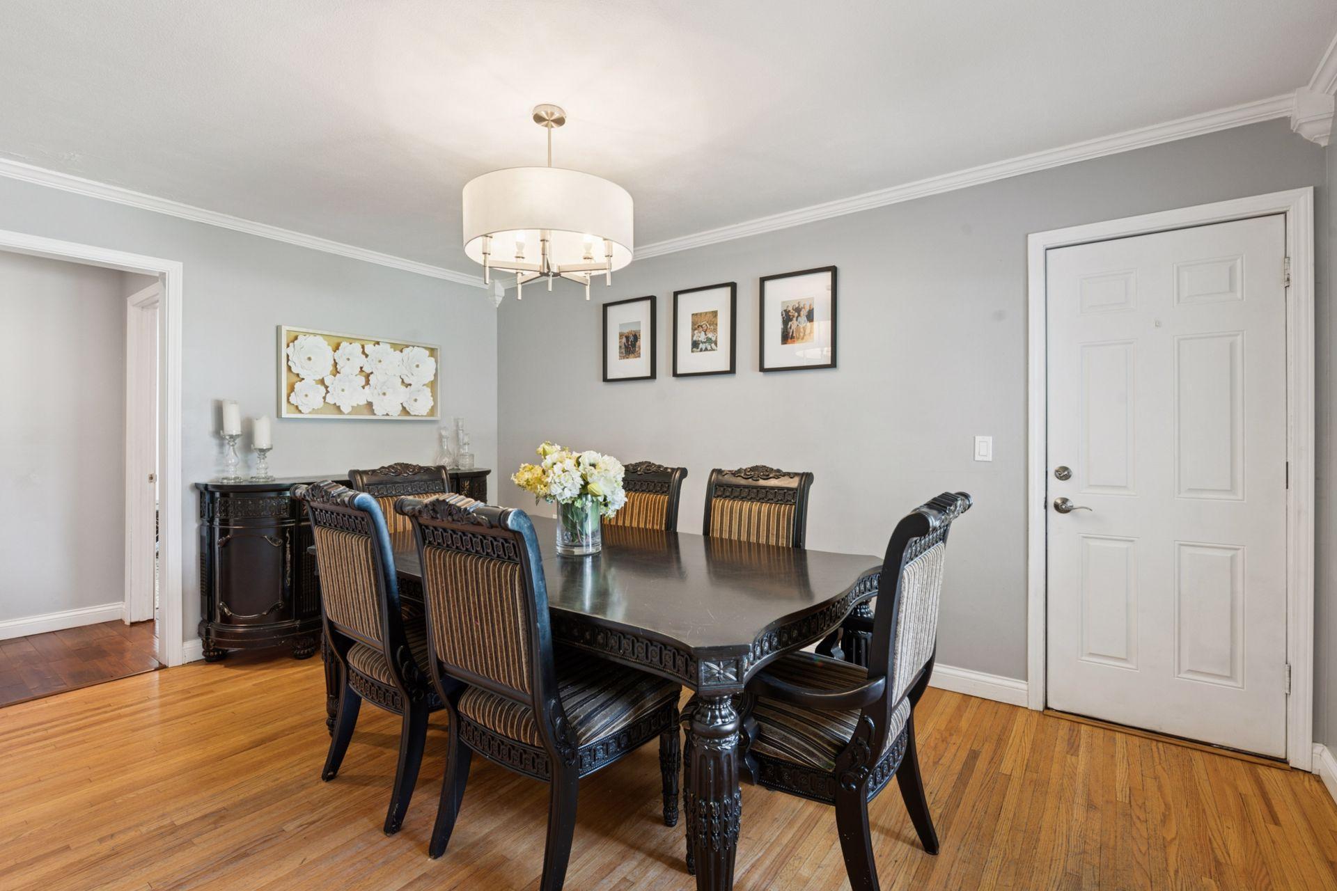 Edina, Minnesota, 55435, United States, 4 Bedrooms Bedrooms, ,3 BathroomsBathrooms,Residential,For Sale,1907442