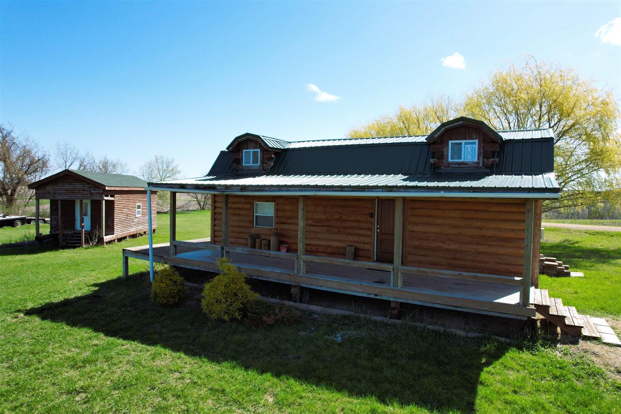 Mt Sterling, Wisconsin, 54645, United States, 2 Bedrooms Bedrooms, ,Residential,For Sale,1879597