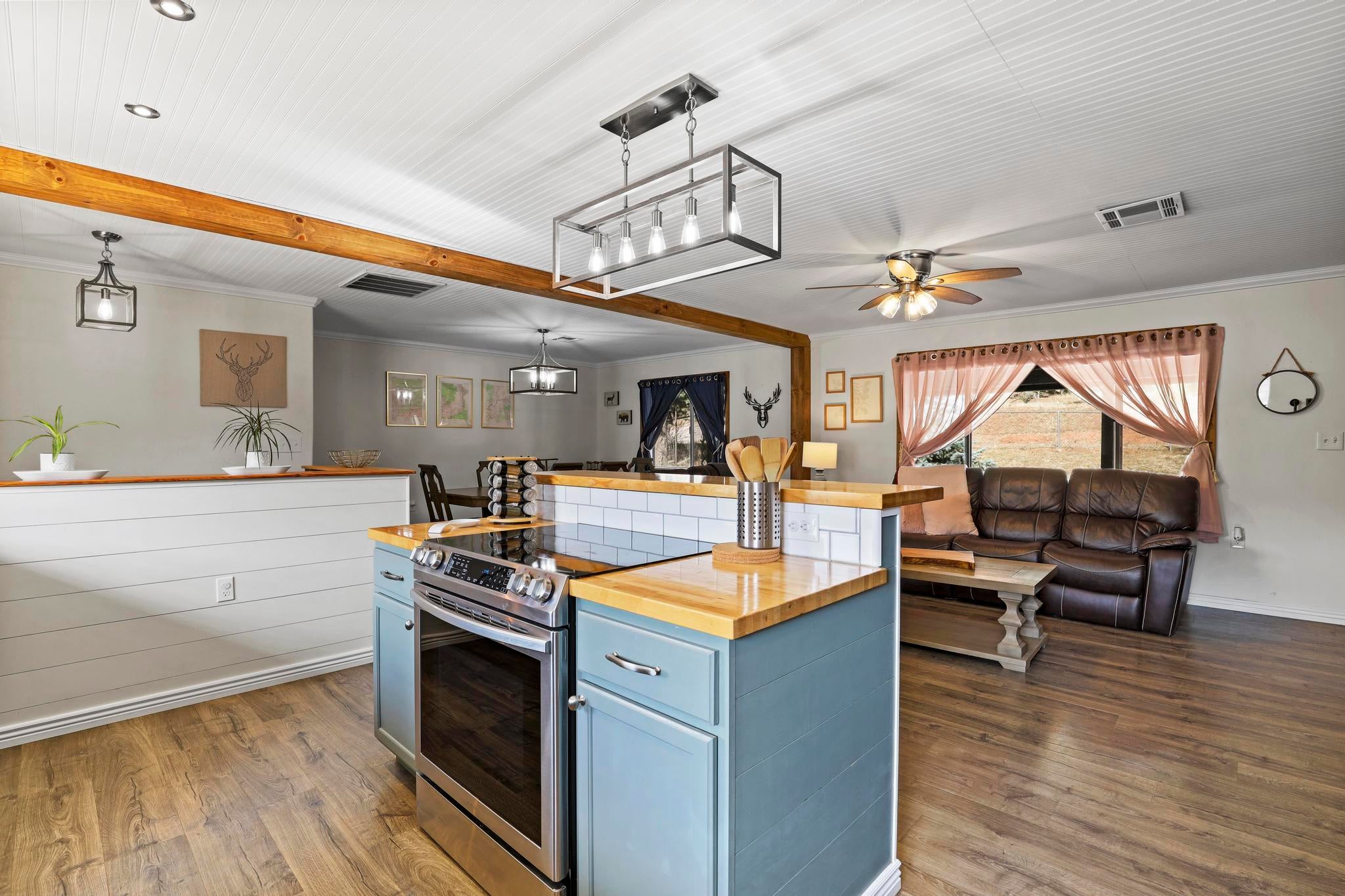 Strawberry, Arizona, 85544, United States, 4 Bedrooms Bedrooms, ,1 BathroomBathrooms,Residential,For Sale,1736396
