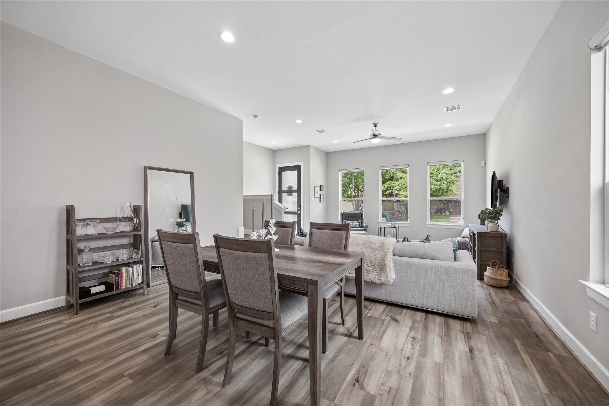  4283 Childress Street - 物件實景