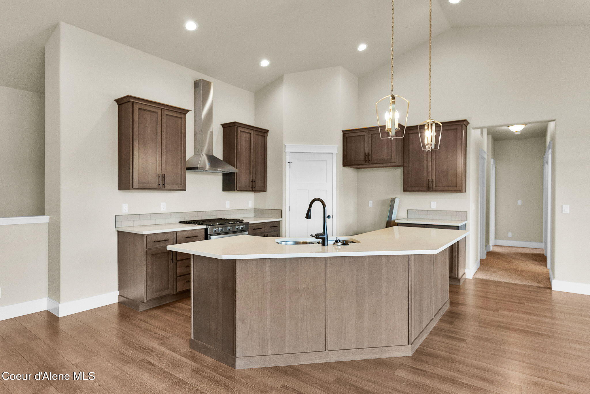 Rathdrum, Idaho, 83858, United States, 6 Bedrooms Bedrooms, ,1 BathroomBathrooms,Residential,For Sale,1989161