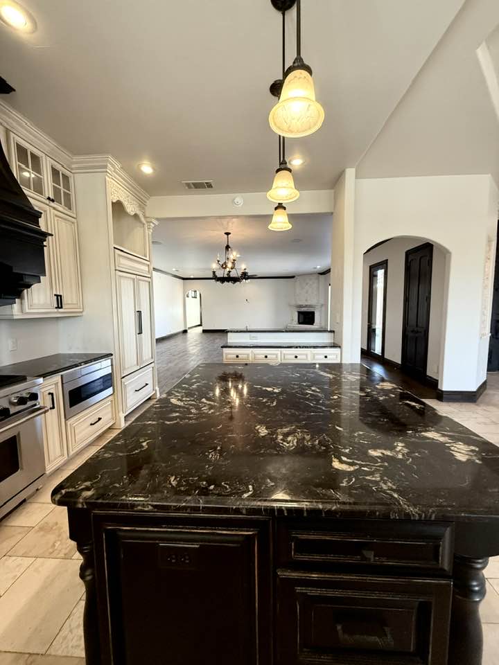 Carlsbad, New Mexico, 88220, United States, 4 Bedrooms Bedrooms, ,6 BathroomsBathrooms,Residential,For Sale,1974885