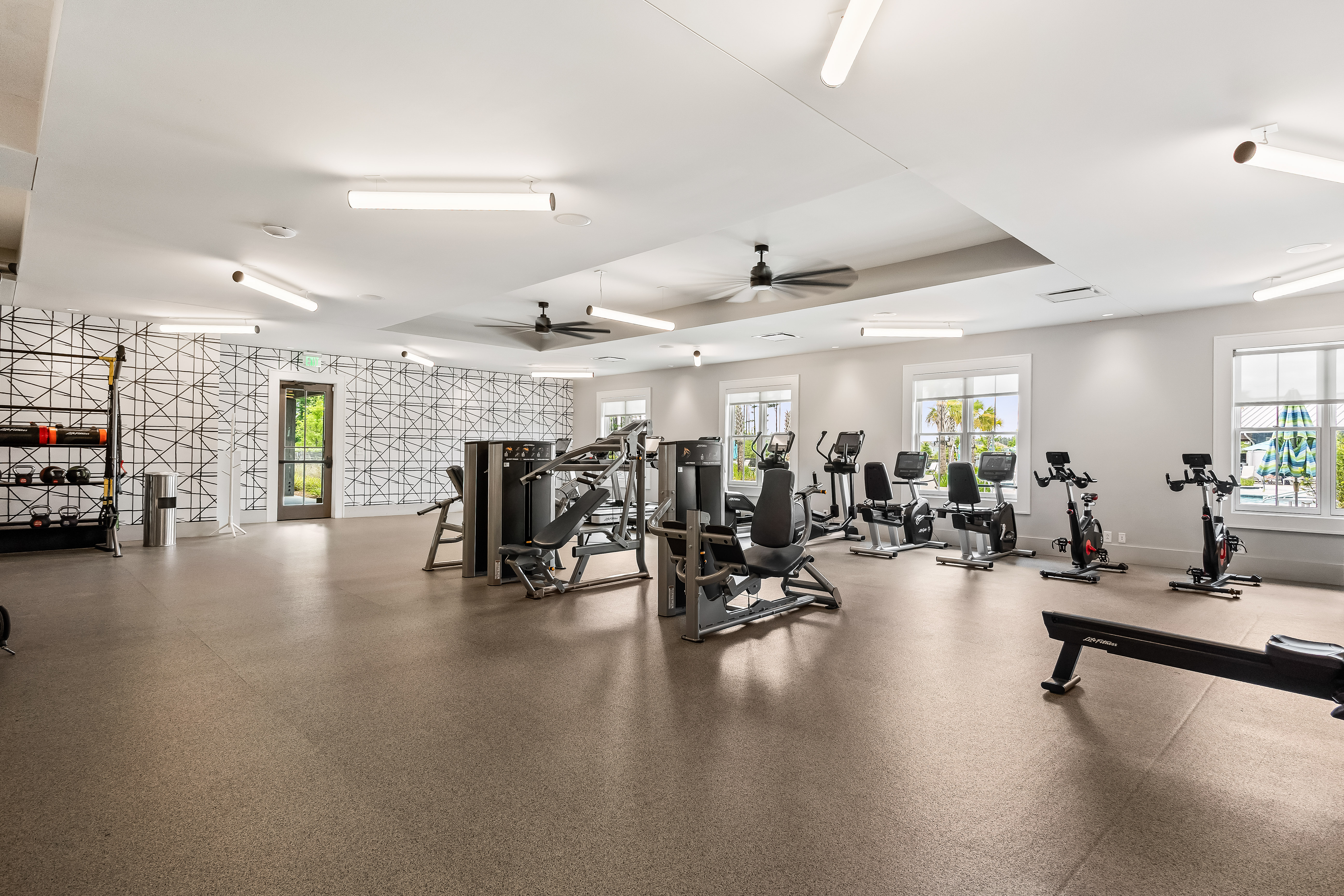  216 Symphony Avenue - 物件實景