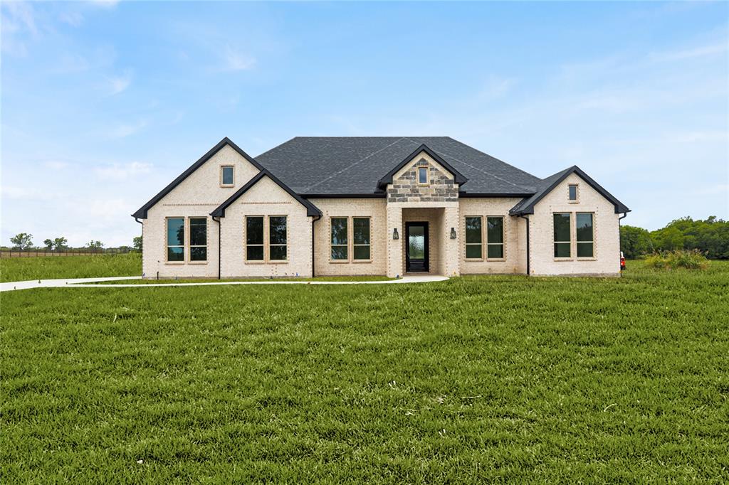 Celeste, Texas, 75423, United States, 4 Bedrooms Bedrooms, ,4 BathroomsBathrooms,Residential,For Sale,1882492