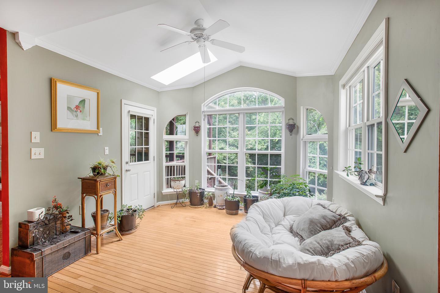 CLINTON, Maryland, 20735, United States, 4 Bedrooms Bedrooms, ,4 BathroomsBathrooms,Residential,For Sale,1982820