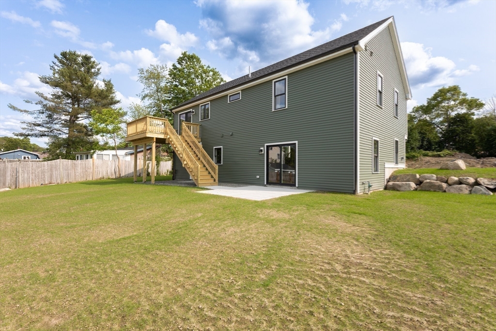 Brockton, Massachusetts, 02302, United States, 4 Bedrooms Bedrooms, ,3 BathroomsBathrooms,Residential,For Sale,1937310