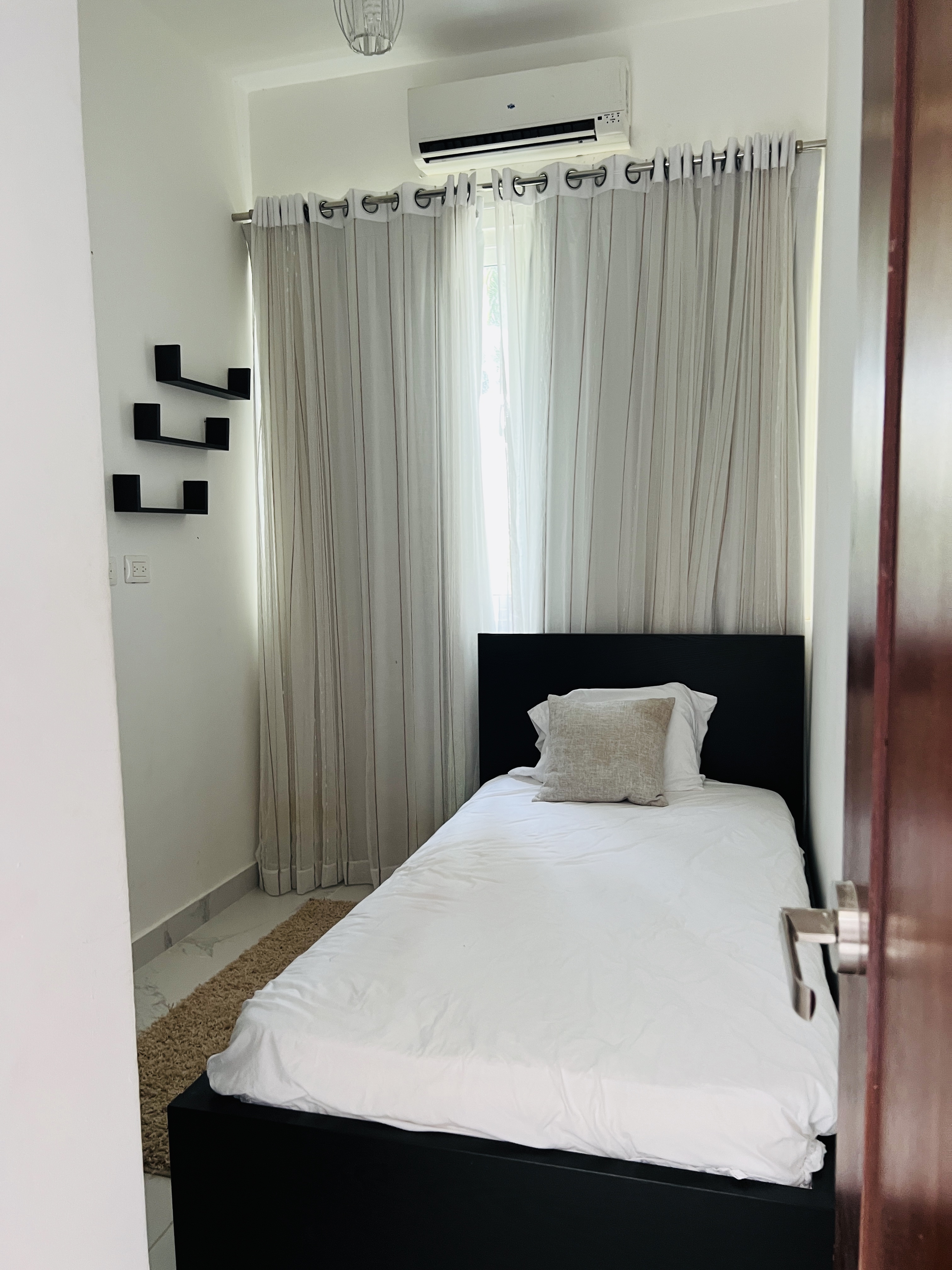 Cabarete, DO, 5 Bedrooms Bedrooms, ,4 BathroomsBathrooms,Residential,For Sale,1626326