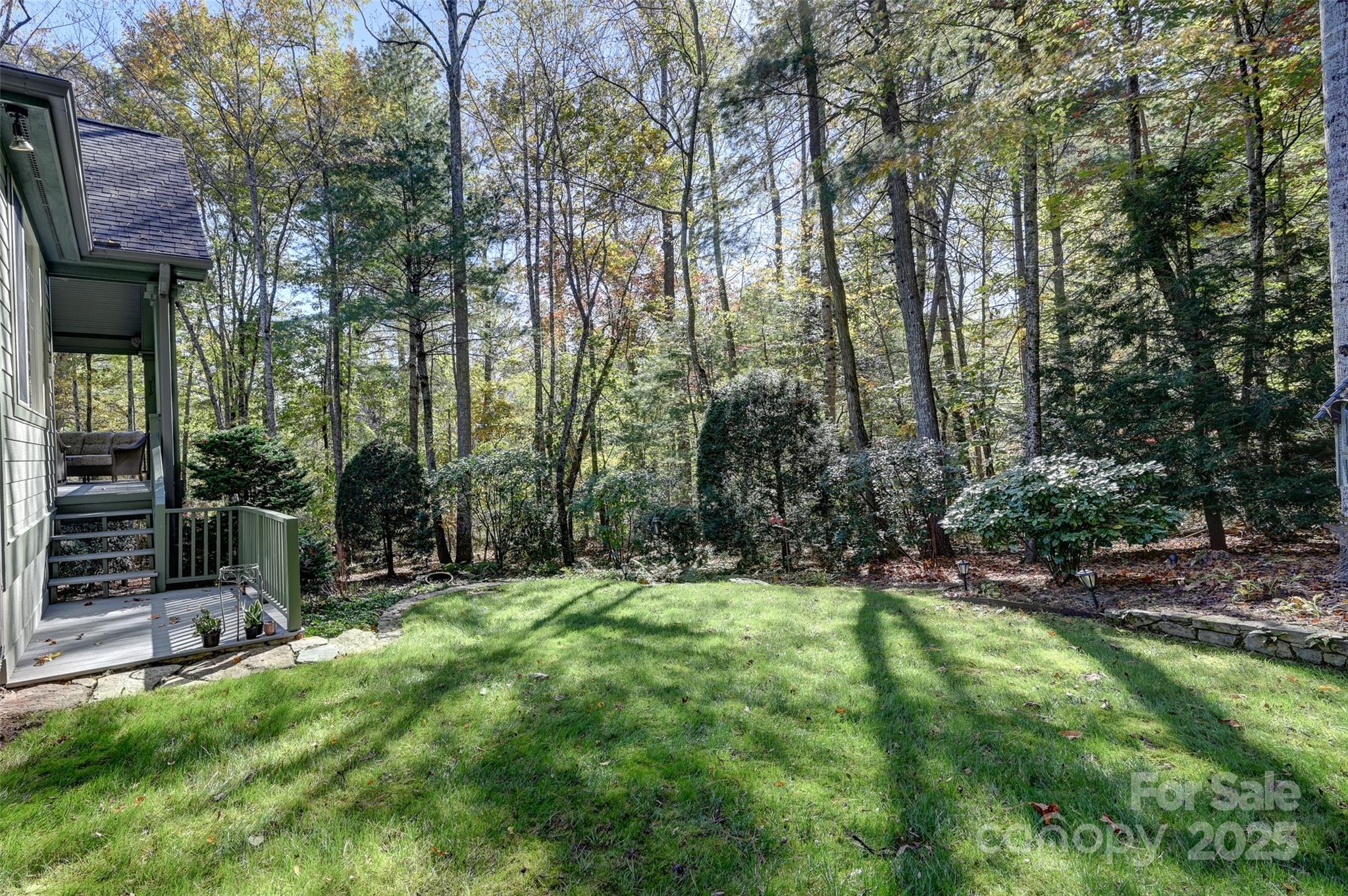 Hendersonville, North Carolina, 28739, United States, 4 Bedrooms Bedrooms, ,3 BathroomsBathrooms,Residential,For Sale,1992050