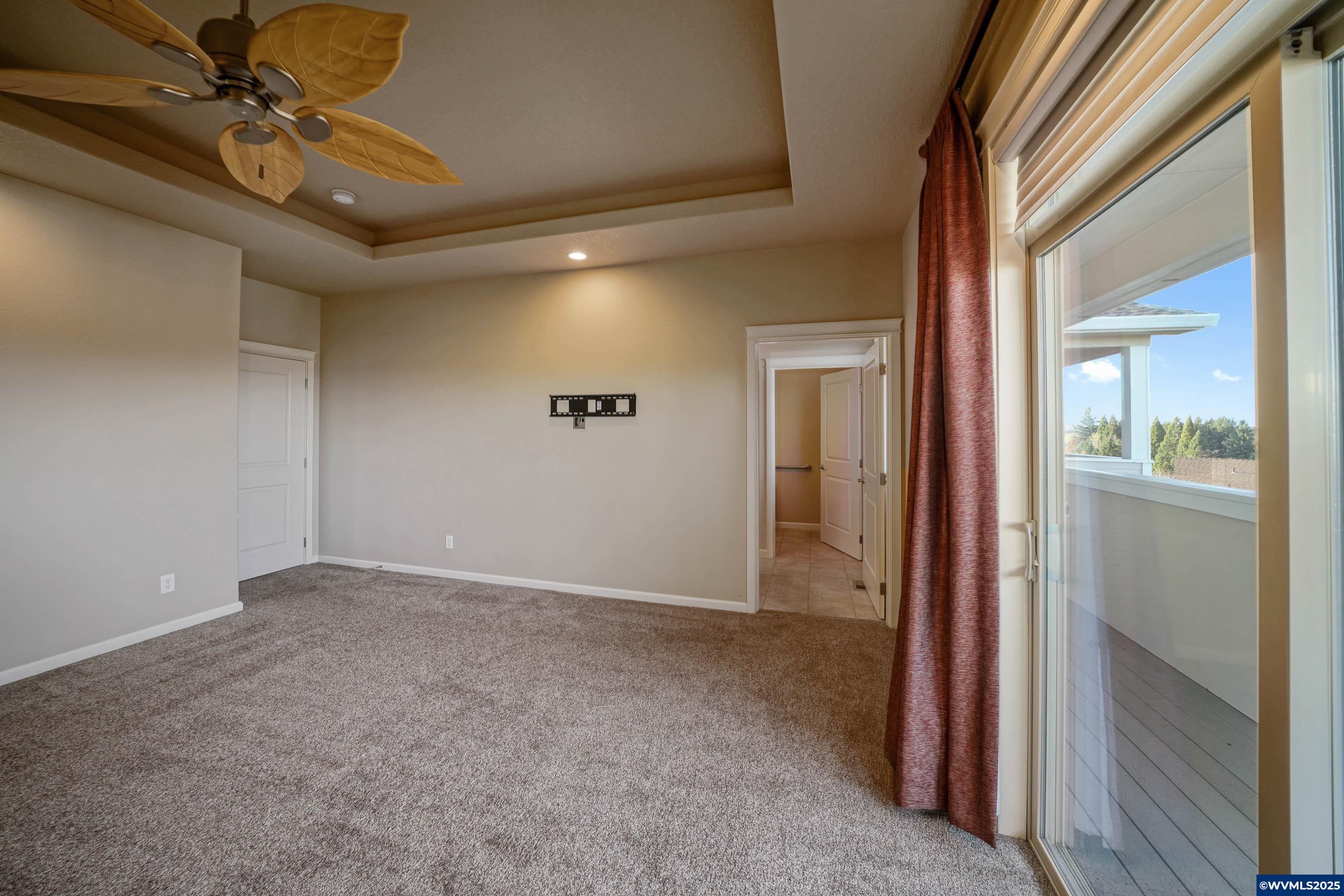 Salem, Oregon, 97306, United States, 3 Bedrooms Bedrooms, ,3 BathroomsBathrooms,Residential,For Sale,1989226