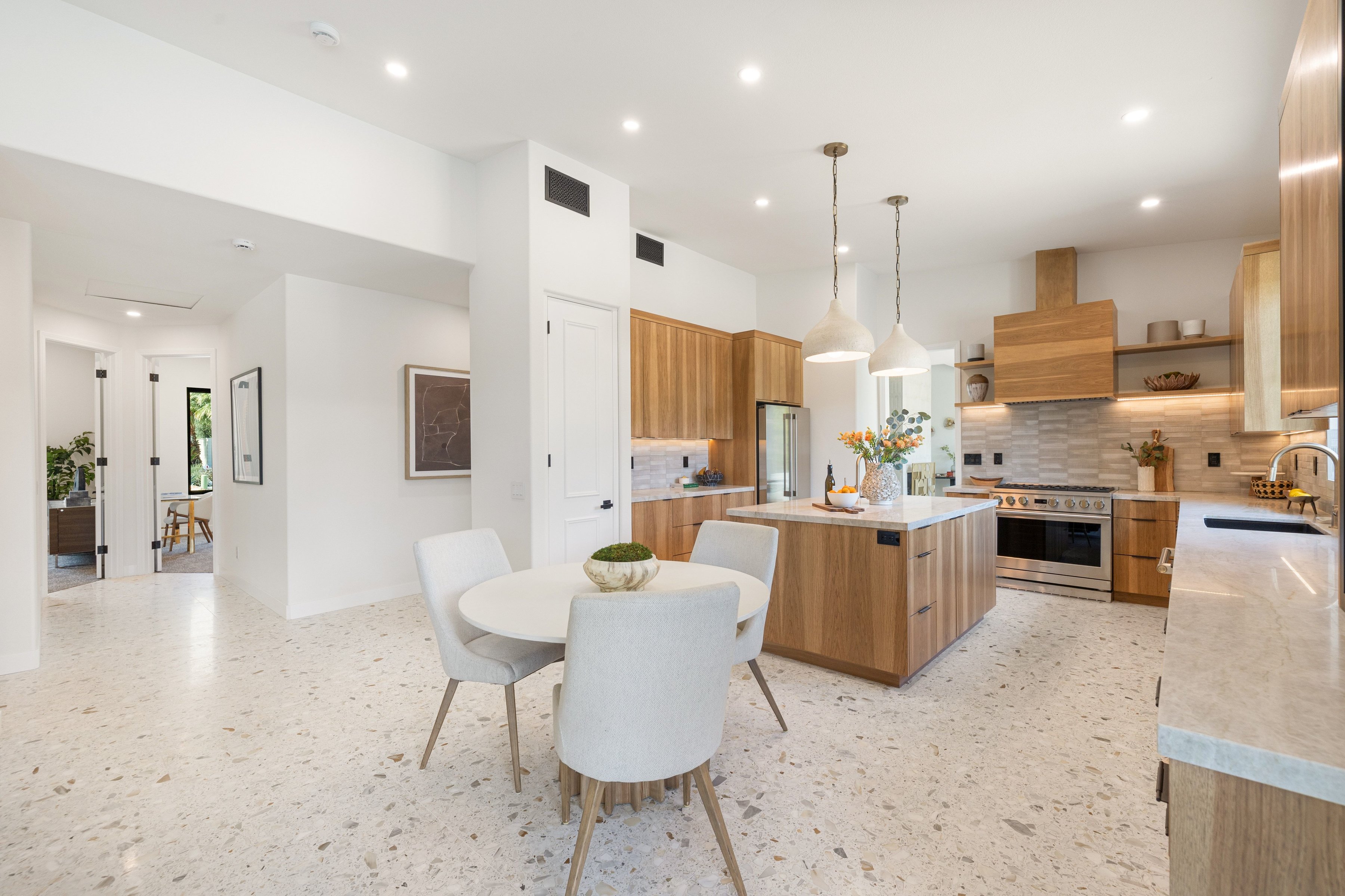  Modern Spanish Retreat in Vista Las Palmas - 物件實景