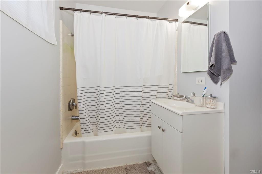 Rialto, California, 92377, United States, 3 Bedrooms Bedrooms, ,2 BathroomsBathrooms,Residential,For Sale,1978285