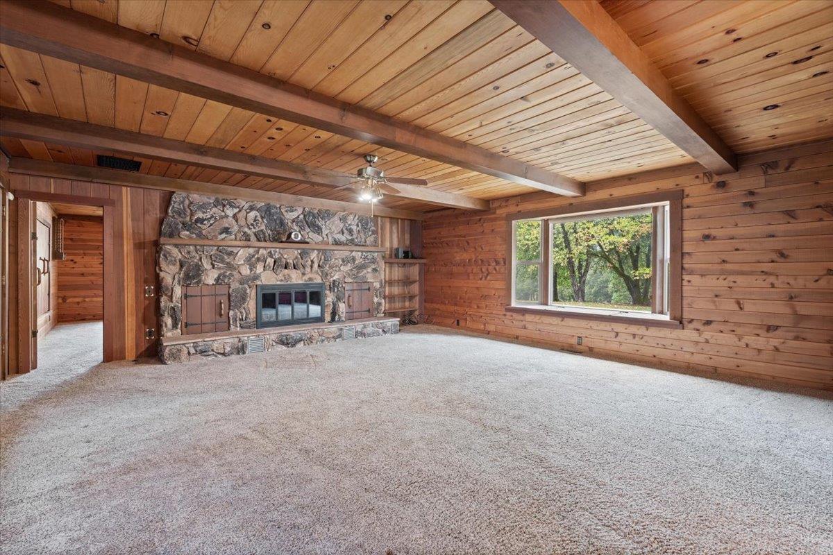 Grass Valley, California, 95945, United States, 3 Bedrooms Bedrooms, ,2 BathroomsBathrooms,Residential,For Sale,1974431