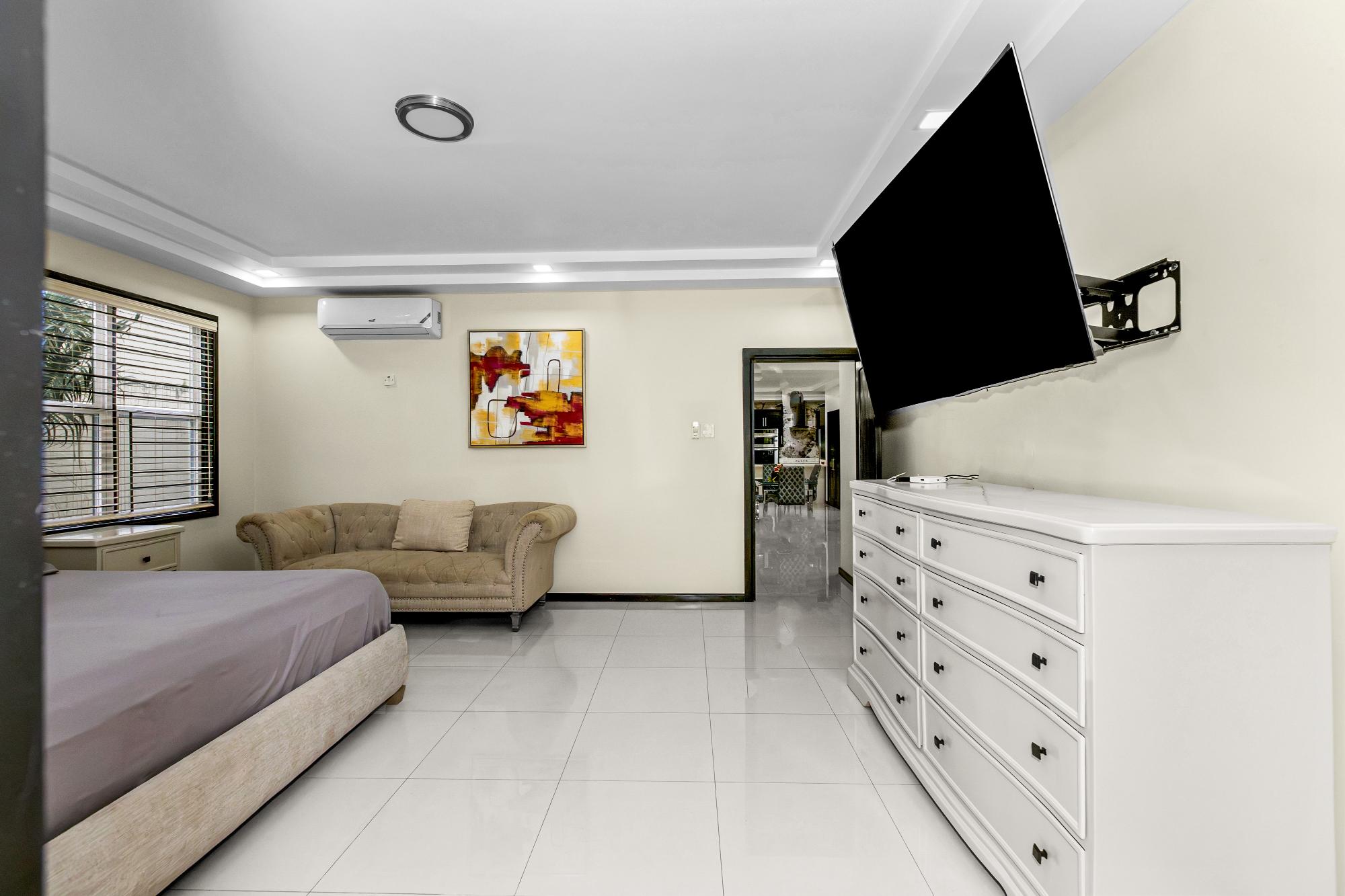  4-7 Degenhardt Close - 物件實景