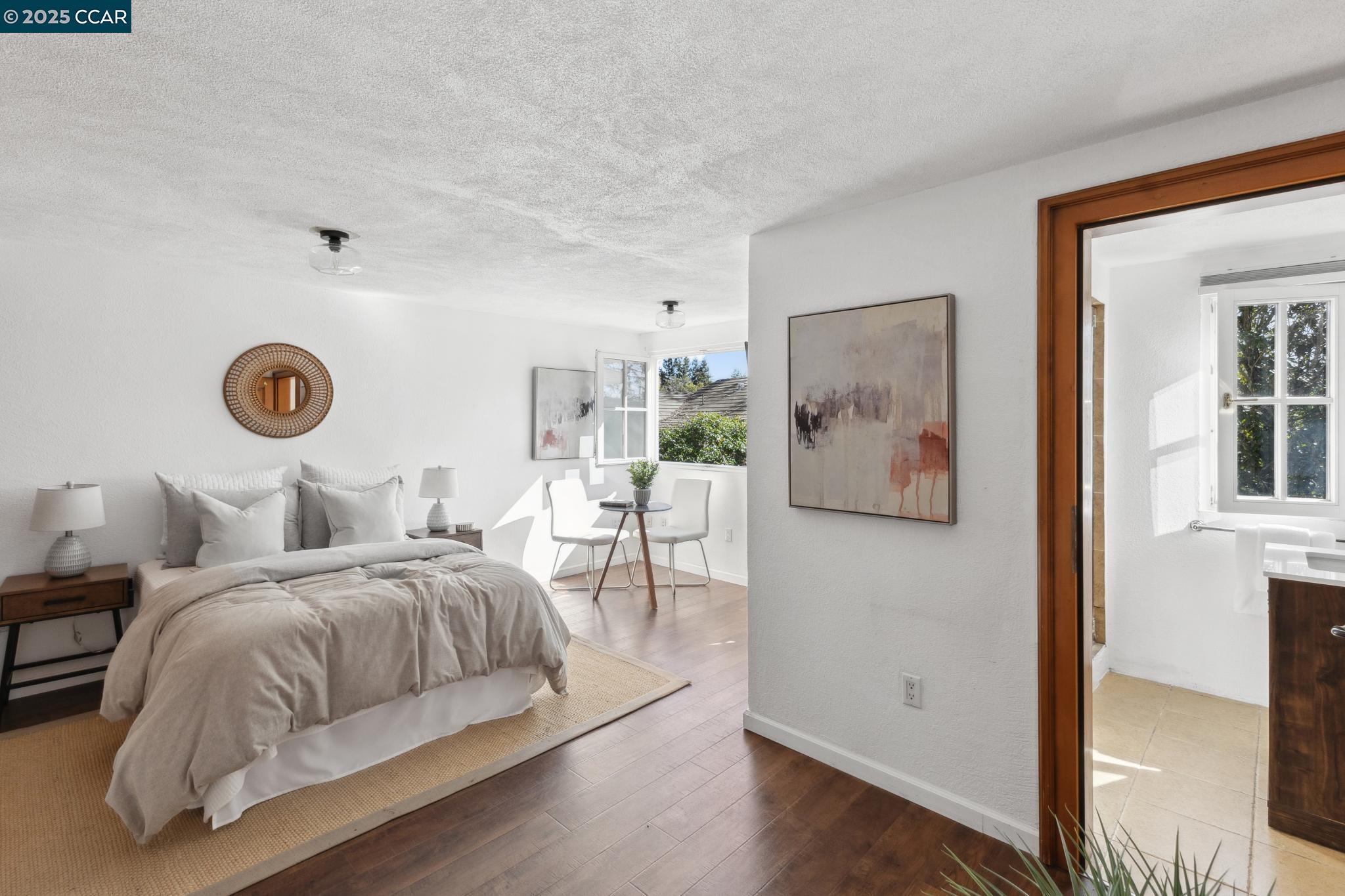 Orinda, California, 94563, United States, 4 Bedrooms Bedrooms, ,3 BathroomsBathrooms,Residential,For Sale,1804966