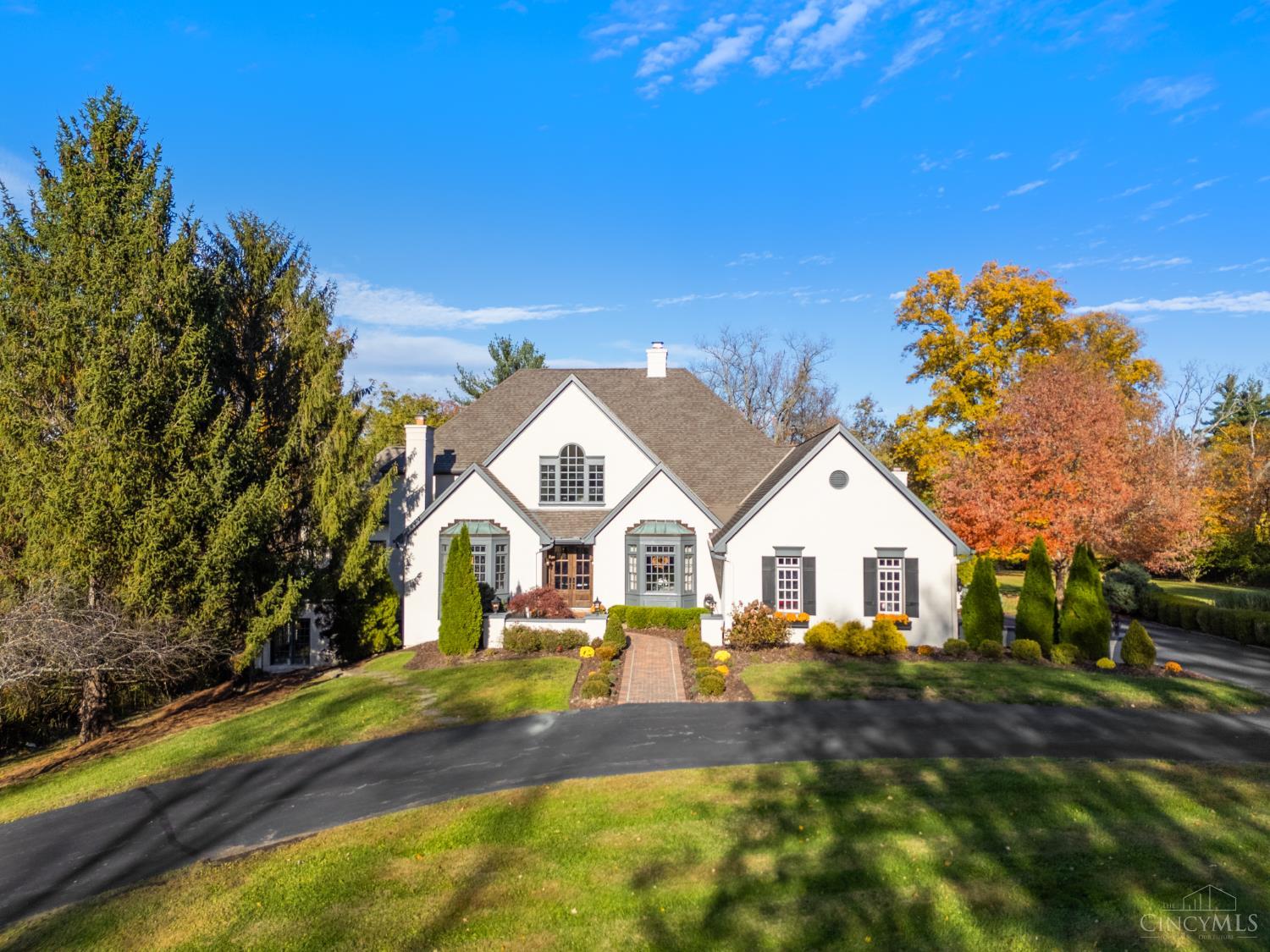 Indian Hill, Ohio, 45243, United States, 6 Bedrooms Bedrooms, ,6 BathroomsBathrooms,Residential,For Sale,1988280