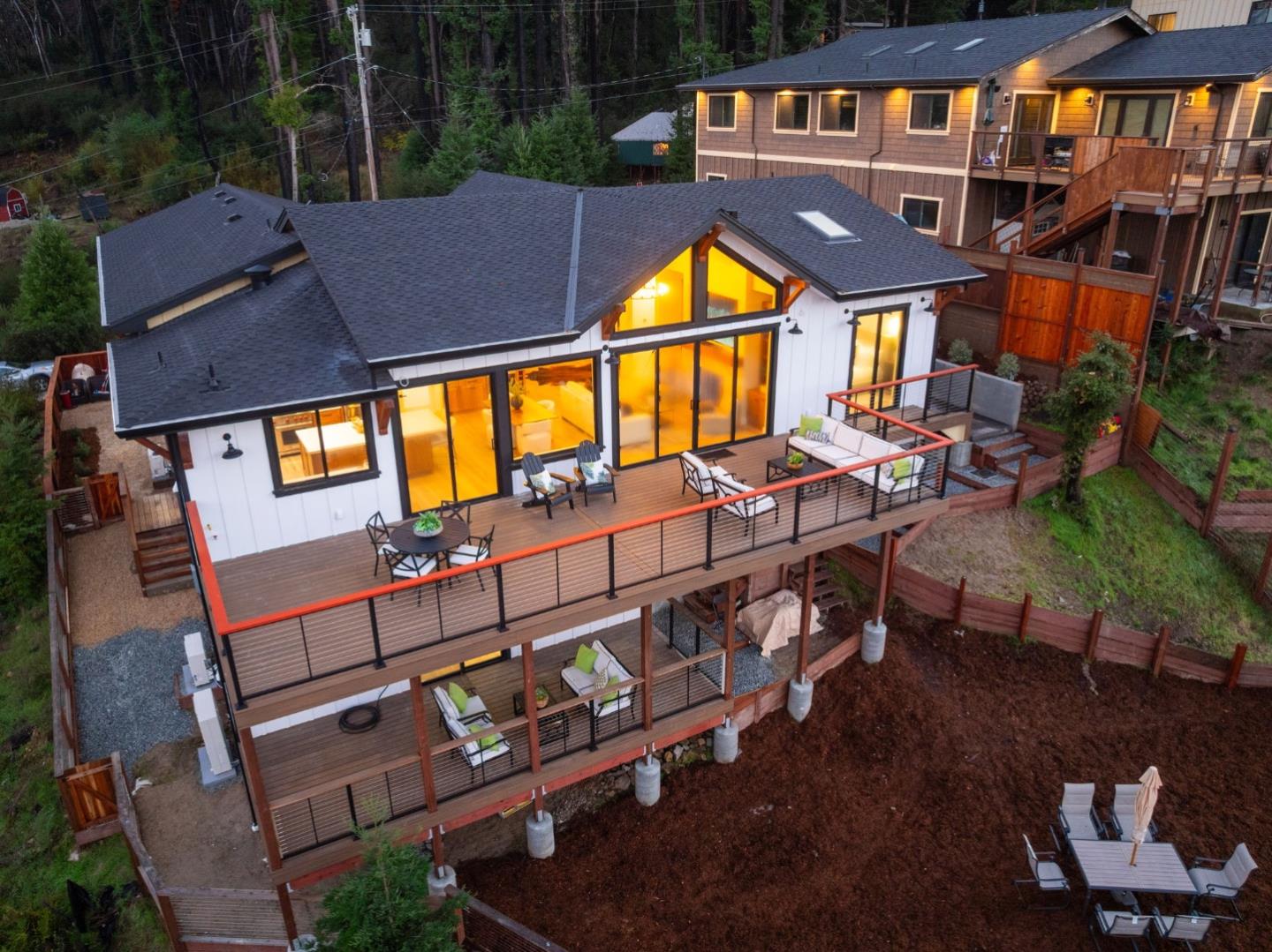 Boulder Creek, California, 95006, United States, 5 Bedrooms Bedrooms, ,4 BathroomsBathrooms,Residential,For Sale,1991450