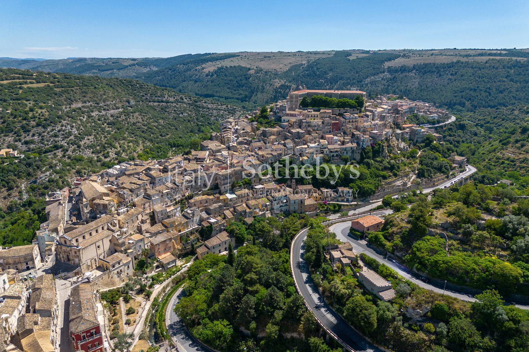  Prestigious residence with terraces in the heart of Ragusa Ibla - 物件實景