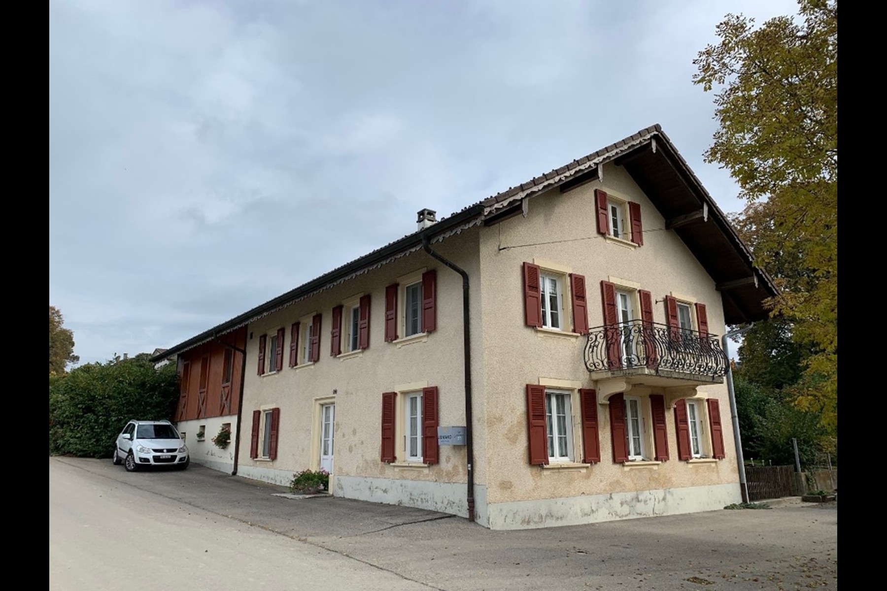  Renovated farmhouse with two apartments - 物件實景