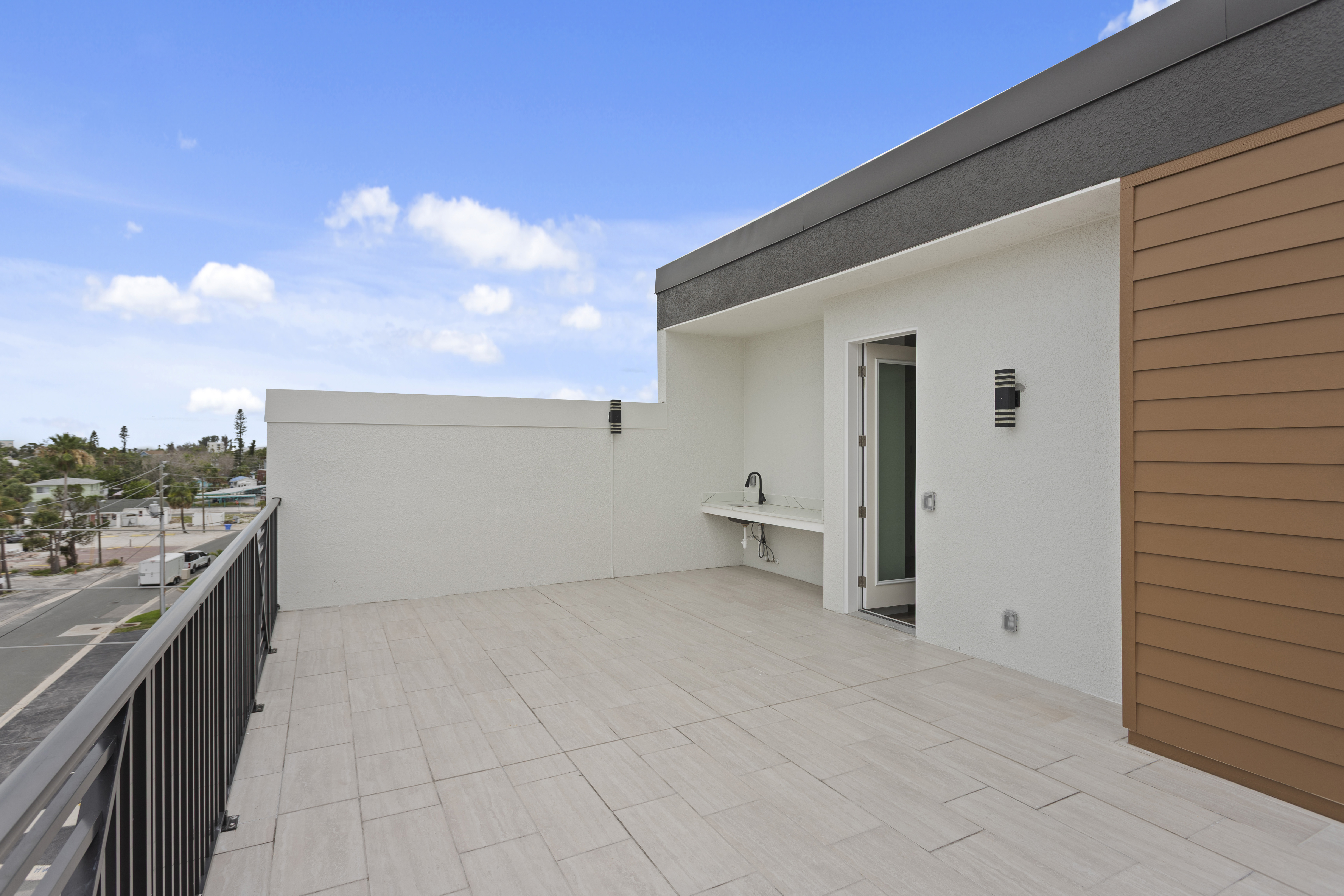 11605 1st St E # 6, Treasure Island, Florida, 33706, United States, 5 Bedrooms Bedrooms, ,4 BathroomsBathrooms,Residential,For Sale,11605 1st St E # 6,1423678