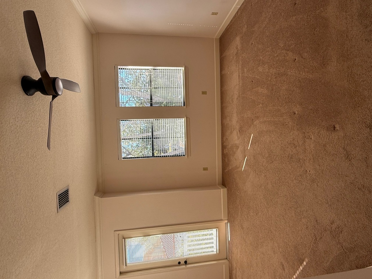 Tampa, Florida, 33606, United States, 2 Bedrooms Bedrooms, ,3 BathroomsBathrooms,Residential,For Sale,2015319