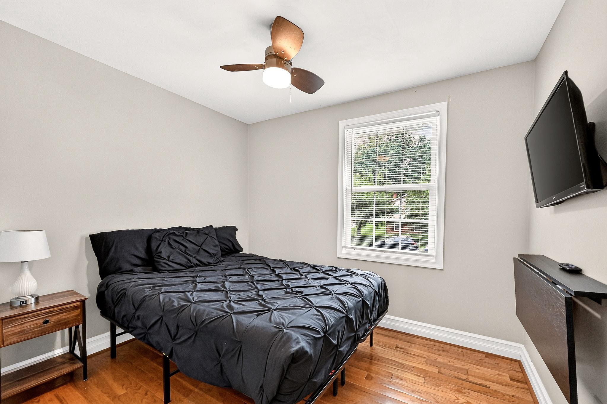  7920 Freehollow Drive, Falls Church, VA, 22042 - 物件實景