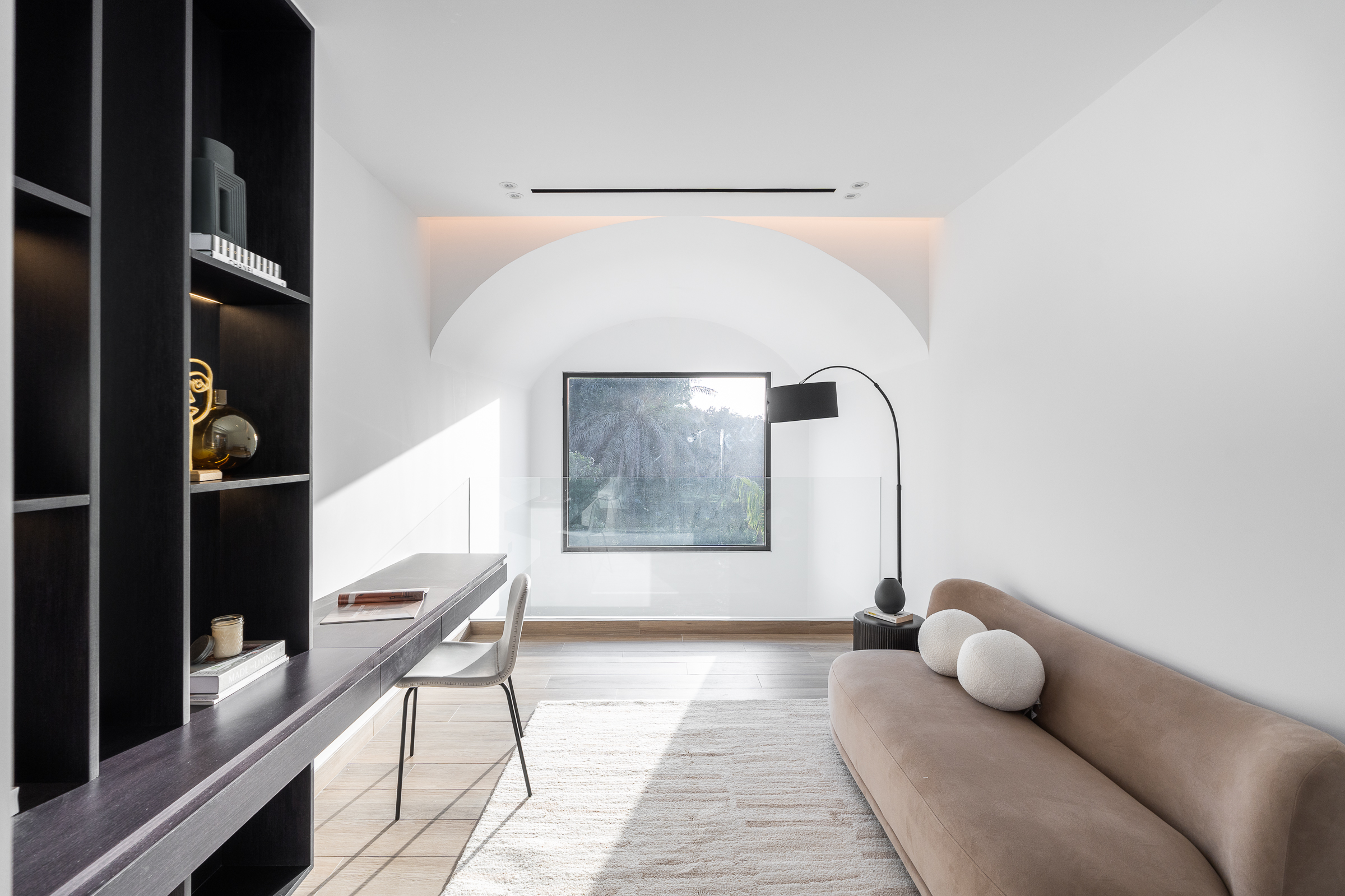  Exquisite Fully Furnished Lakefront Villa in Jumeirah Islands - 物件實景