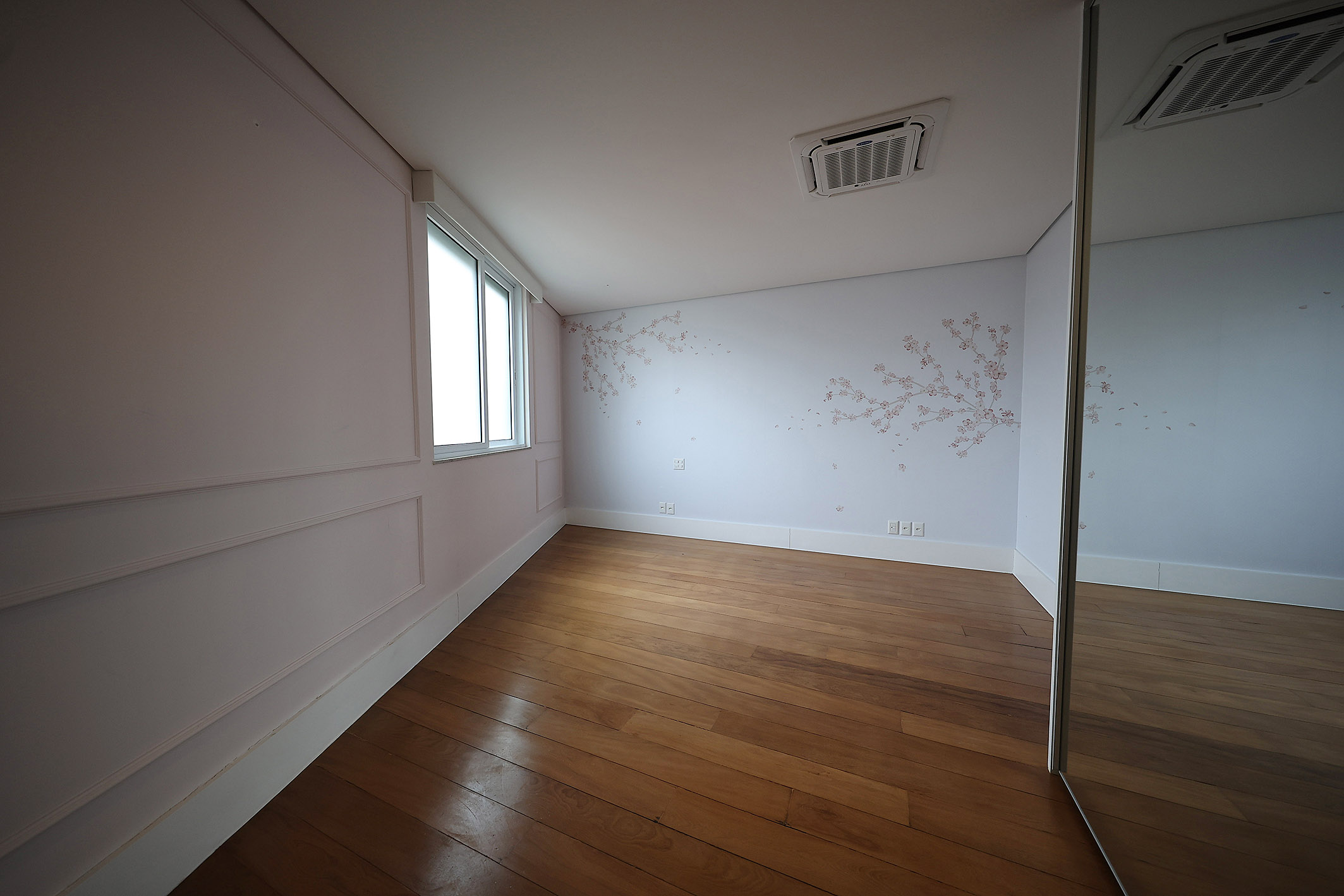  Duplex Penthouse in Jardim Oceânico, Just Steps from the Beach - 物件實景