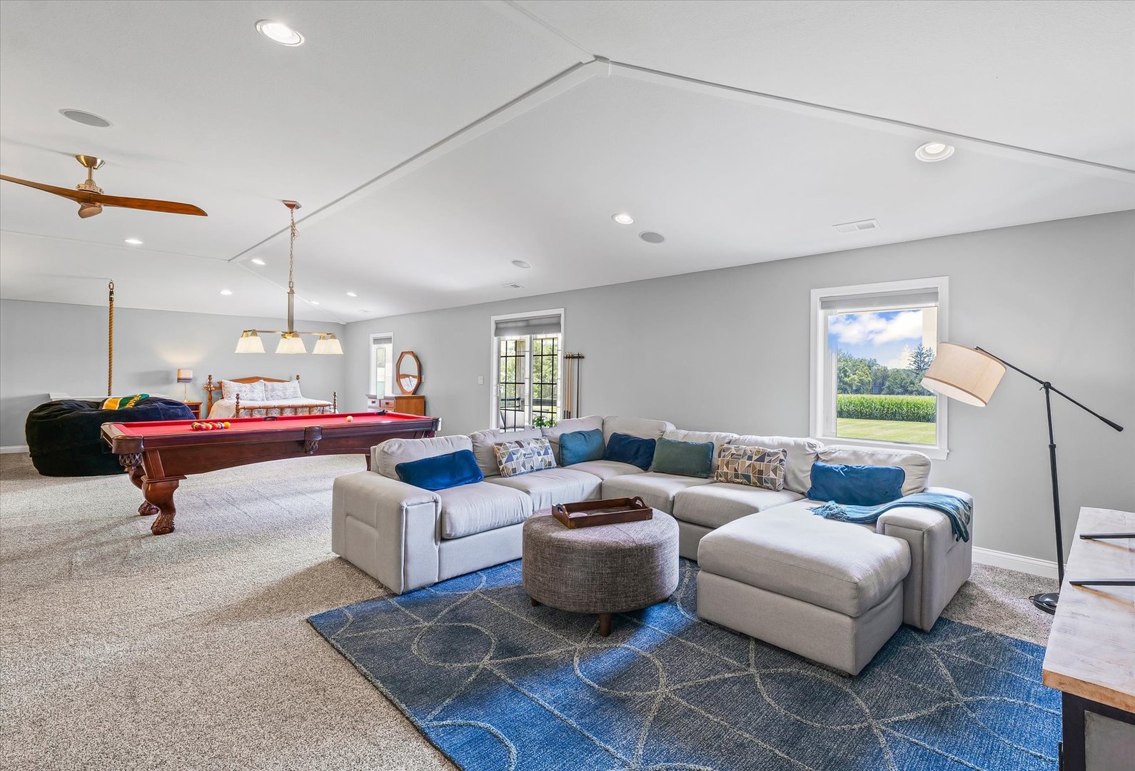 Sidney, Illinois, 61877, United States, 3 Bedrooms Bedrooms, ,2 BathroomsBathrooms,Residential,For Sale,1913394