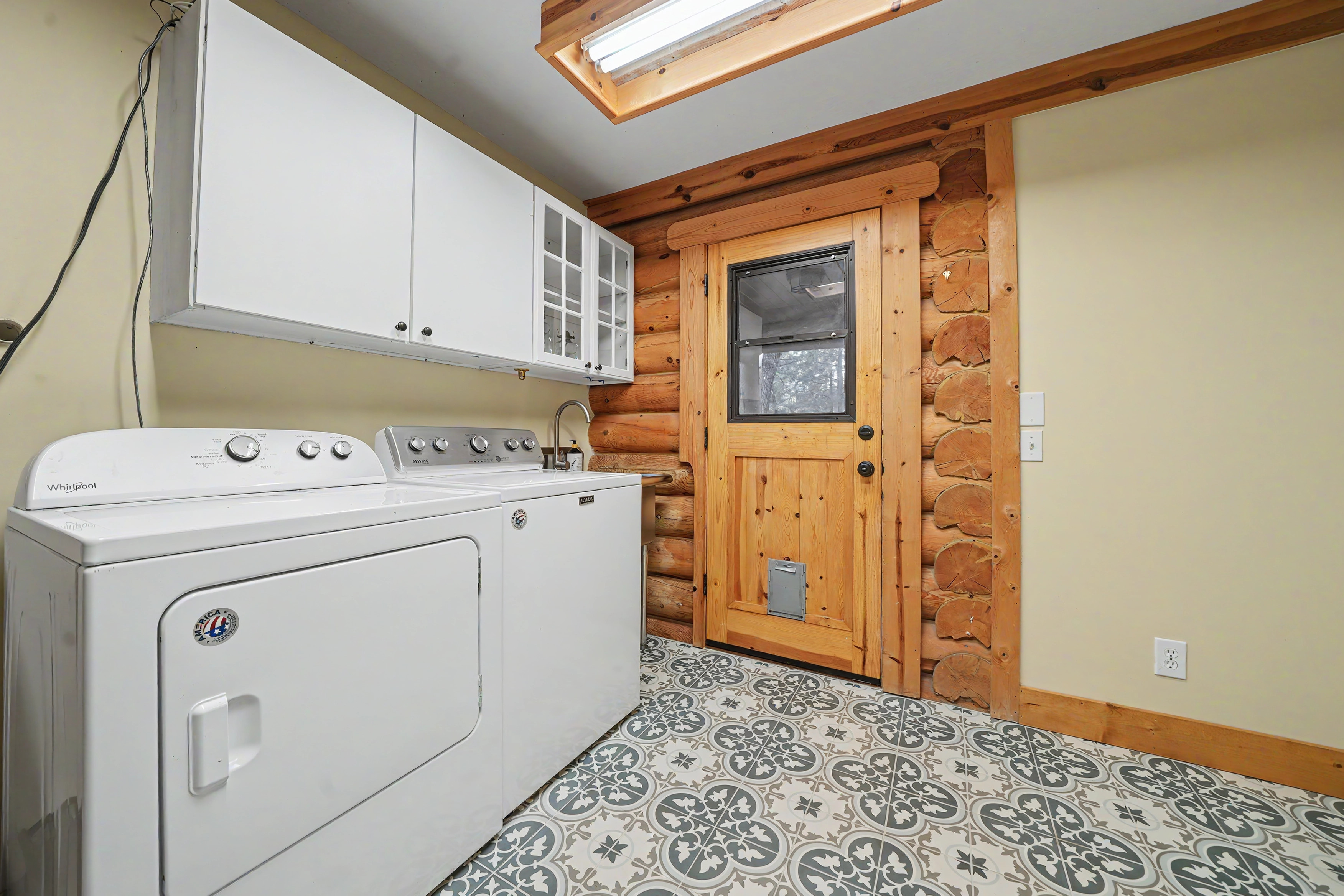  211 Fox Road, Glencoe, CA 95232 - 物件實景