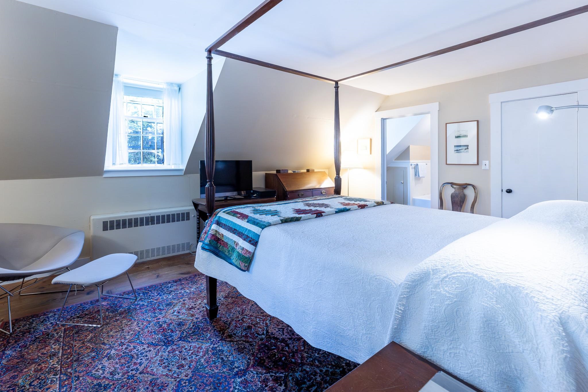 Lyme, New Hampshire, 03768, United States, 4 Bedrooms Bedrooms, ,2 BathroomsBathrooms,Residential,For Sale,1925252