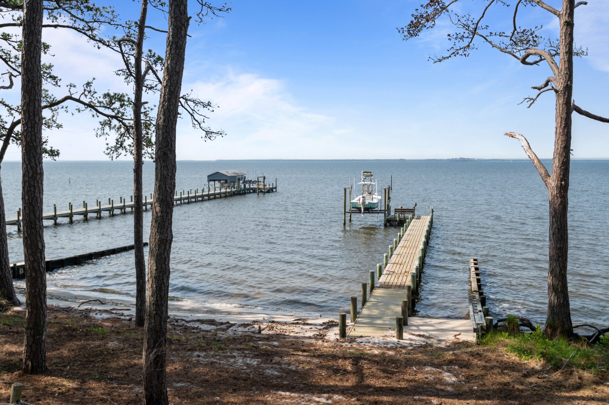 Belhaven, North Carolina, 27810, United States, 3 Bedrooms Bedrooms, ,1 BathroomBathrooms,Residential,For Sale,1944944