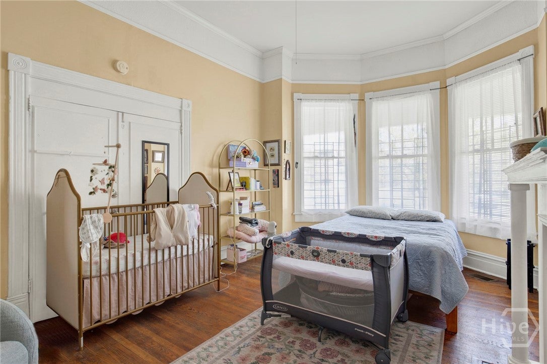 Savannah, Georgia, 31401, United States, 2 Bedrooms Bedrooms, ,3 BathroomsBathrooms,Residential,For Sale,2031134