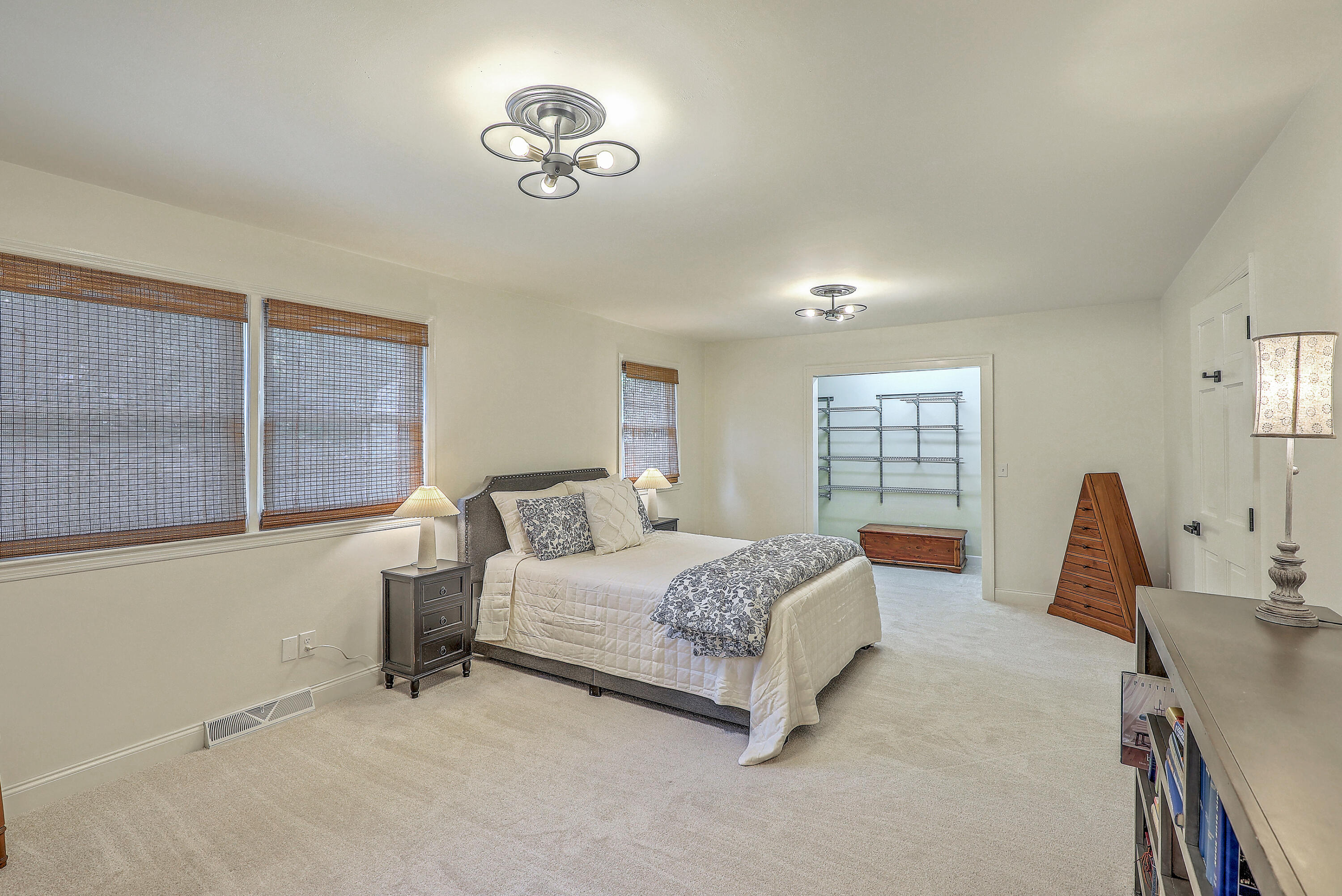 Summerville, South Carolina, 29485, United States, 4 Bedrooms Bedrooms, ,3 BathroomsBathrooms,Residential,For Sale,1922854