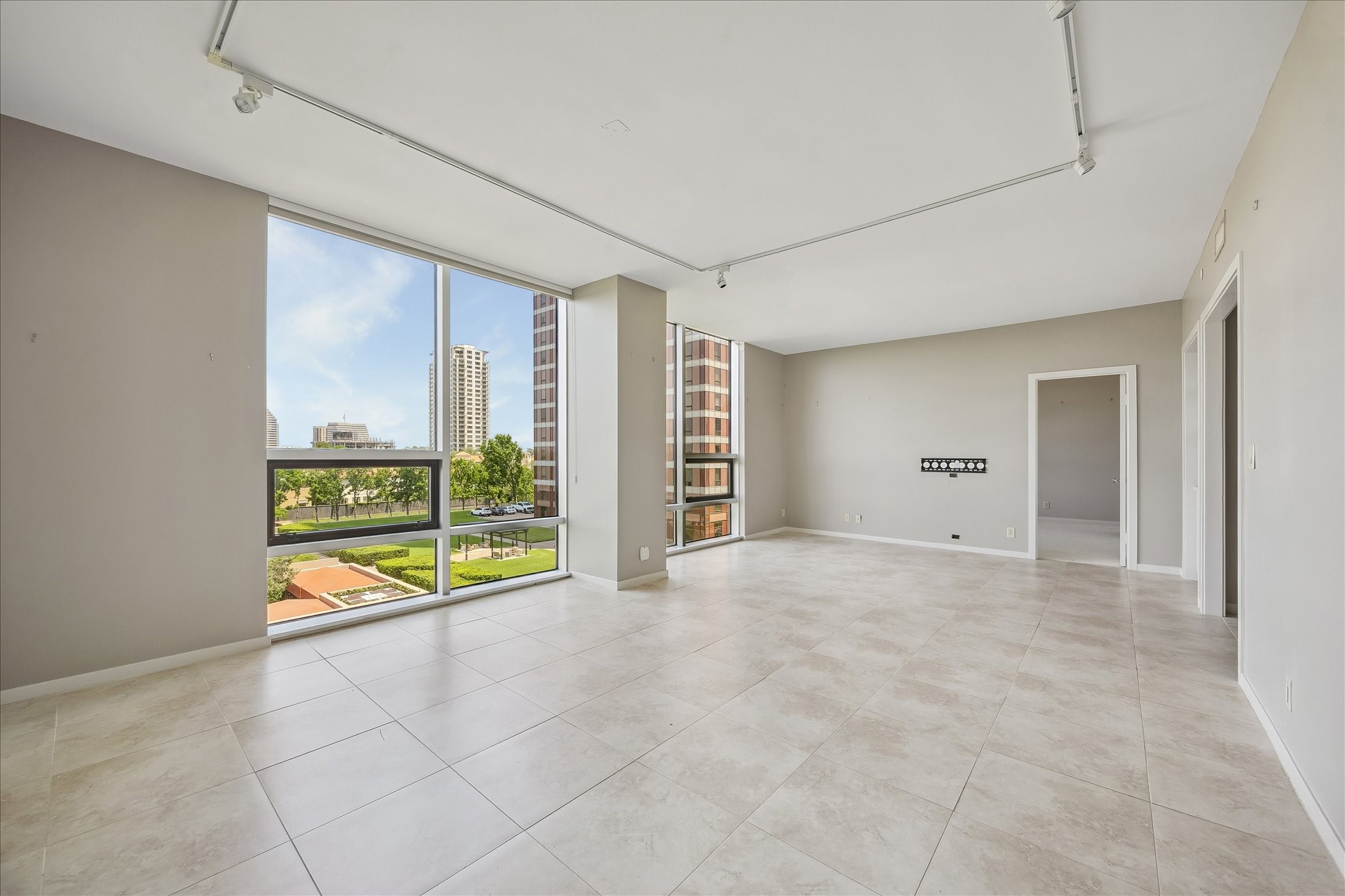  5110 San Felipe Street #43W - 物件實景