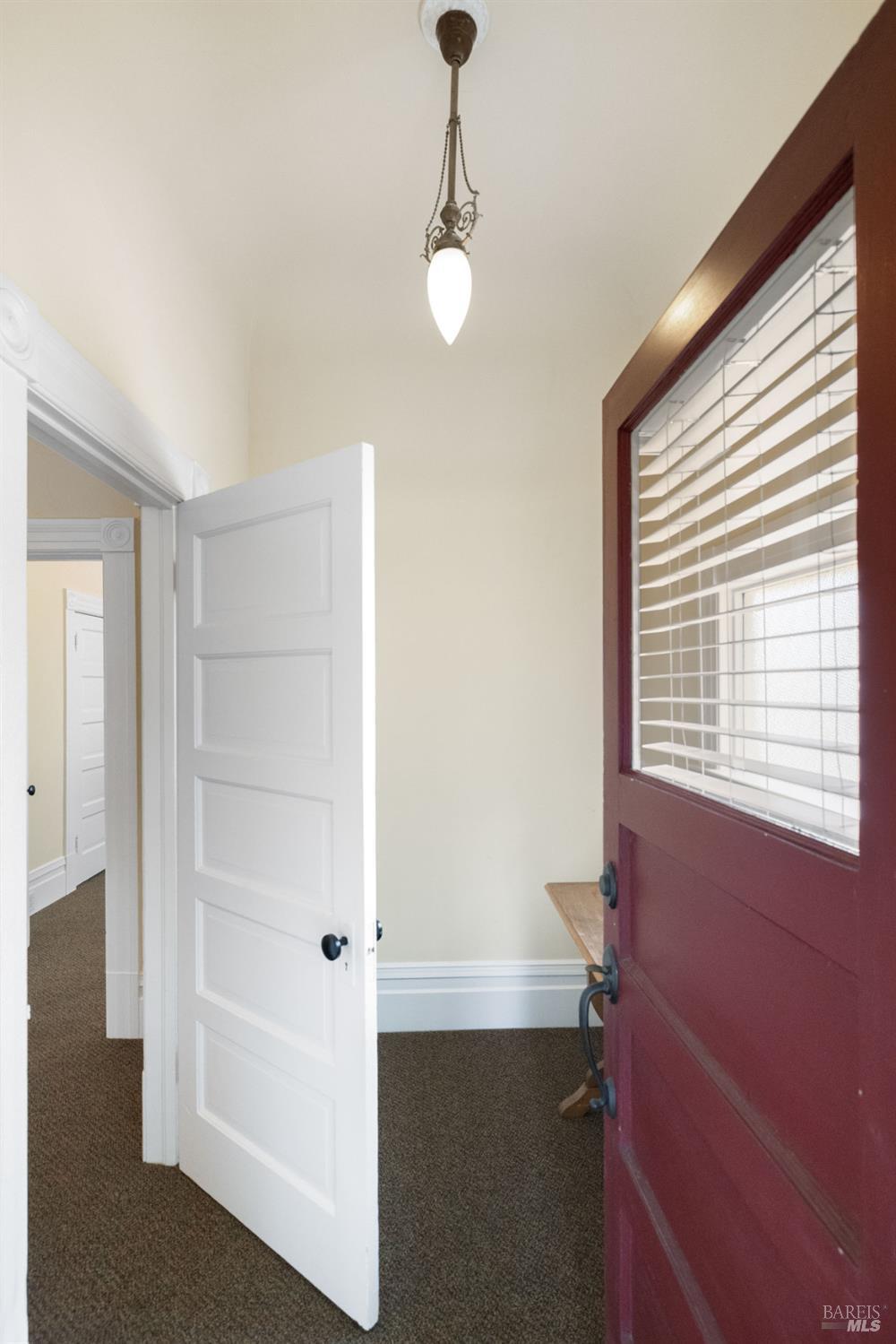 Petaluma, California, 94952, United States, 2 Bedrooms Bedrooms, ,1 BathroomBathrooms,Residential,For Sale,1921349
