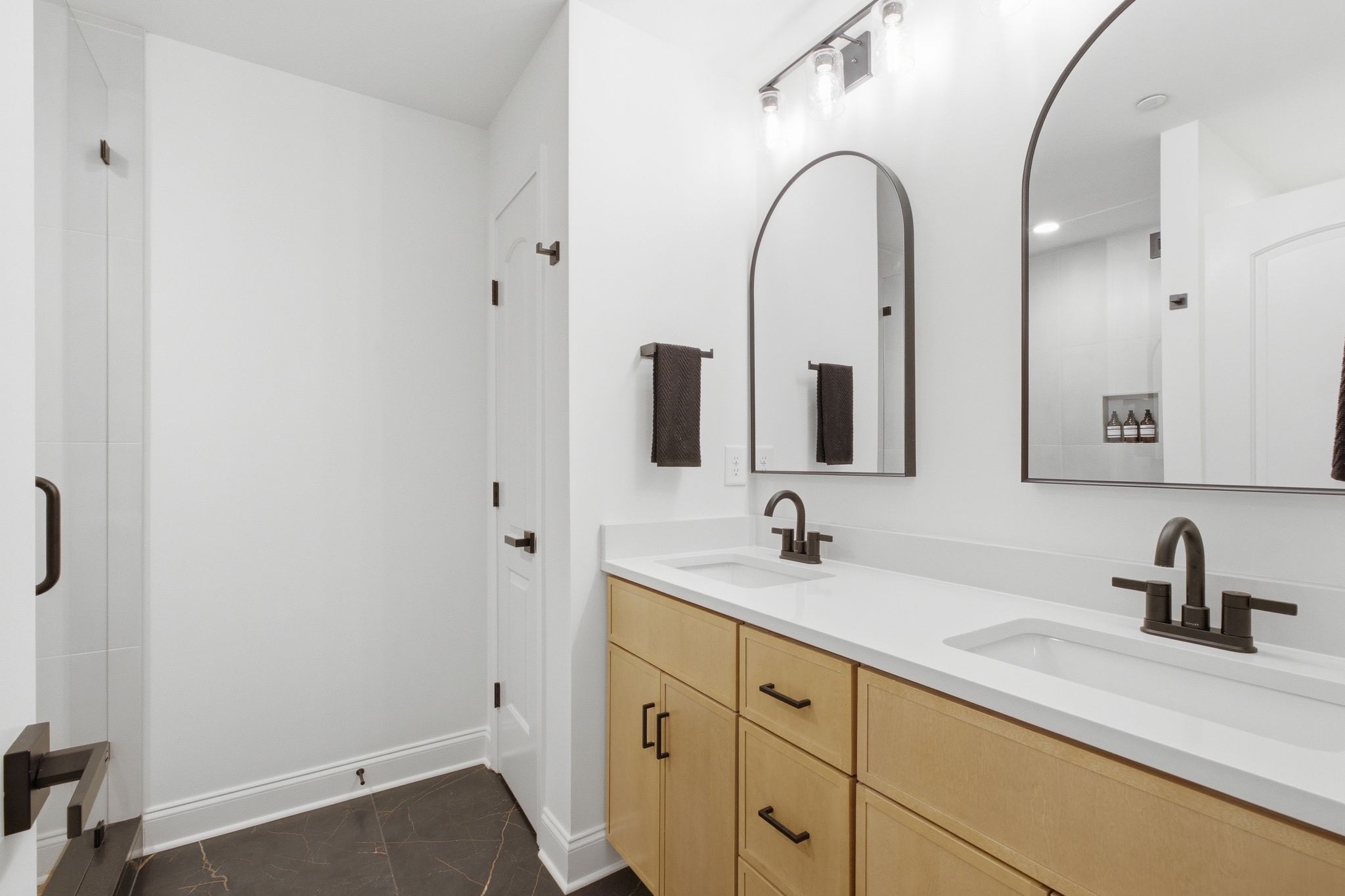 520 Cobert Ln, Franklin, TN, 37064 - 物件實景