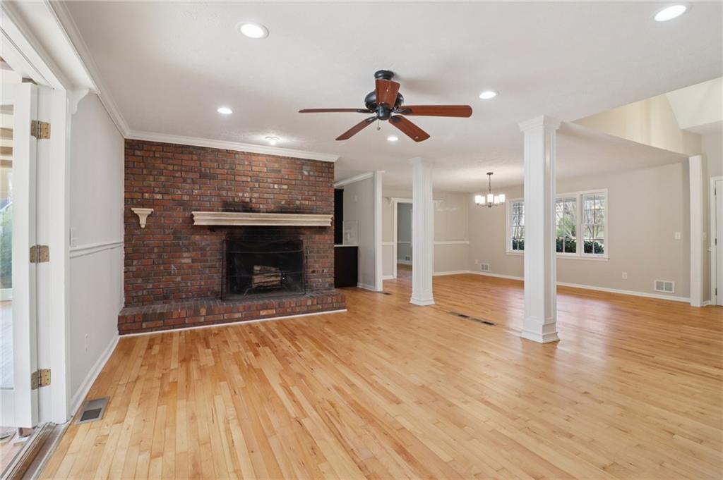 Smyrna, Georgia, 30082, United States, 6 Bedrooms Bedrooms, ,3 BathroomsBathrooms,Residential,For Sale,2002854
