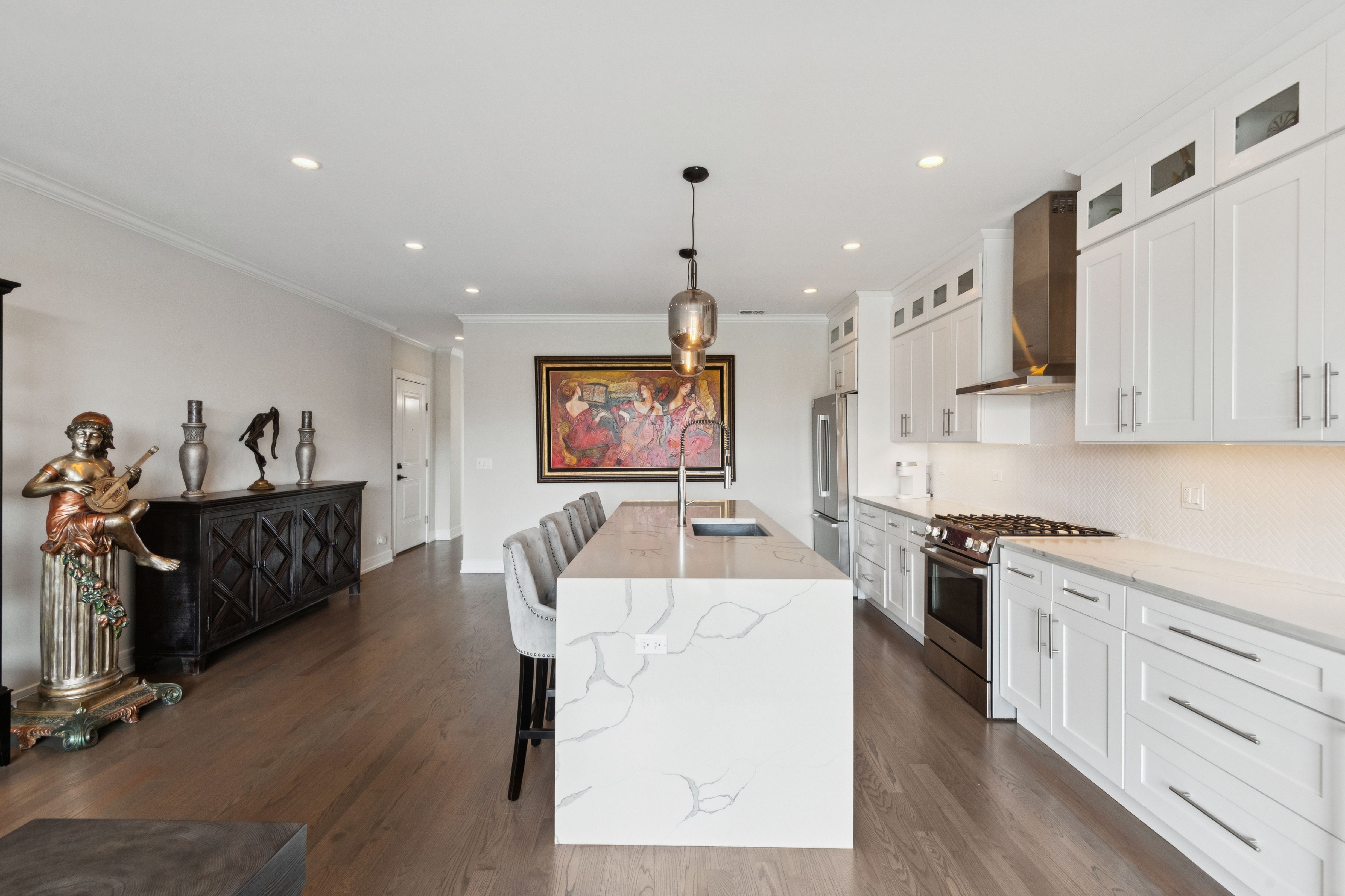  Move-In-Ready Penthouse With Exceptional Indoor-Outdoor Living - 物件實景