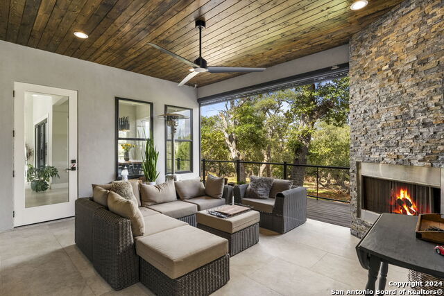 New Braunfels, Texas, 78132, United States, 3 Bedrooms Bedrooms, ,3 BathroomsBathrooms,Residential,For Sale,1994522