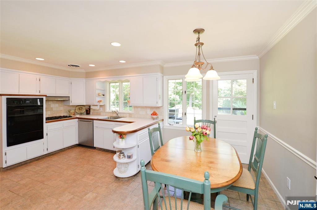 Wyckoff, New Jersey, 07481, United States, 4 Bedrooms Bedrooms, ,3 BathroomsBathrooms,Residential,For Sale,1950847