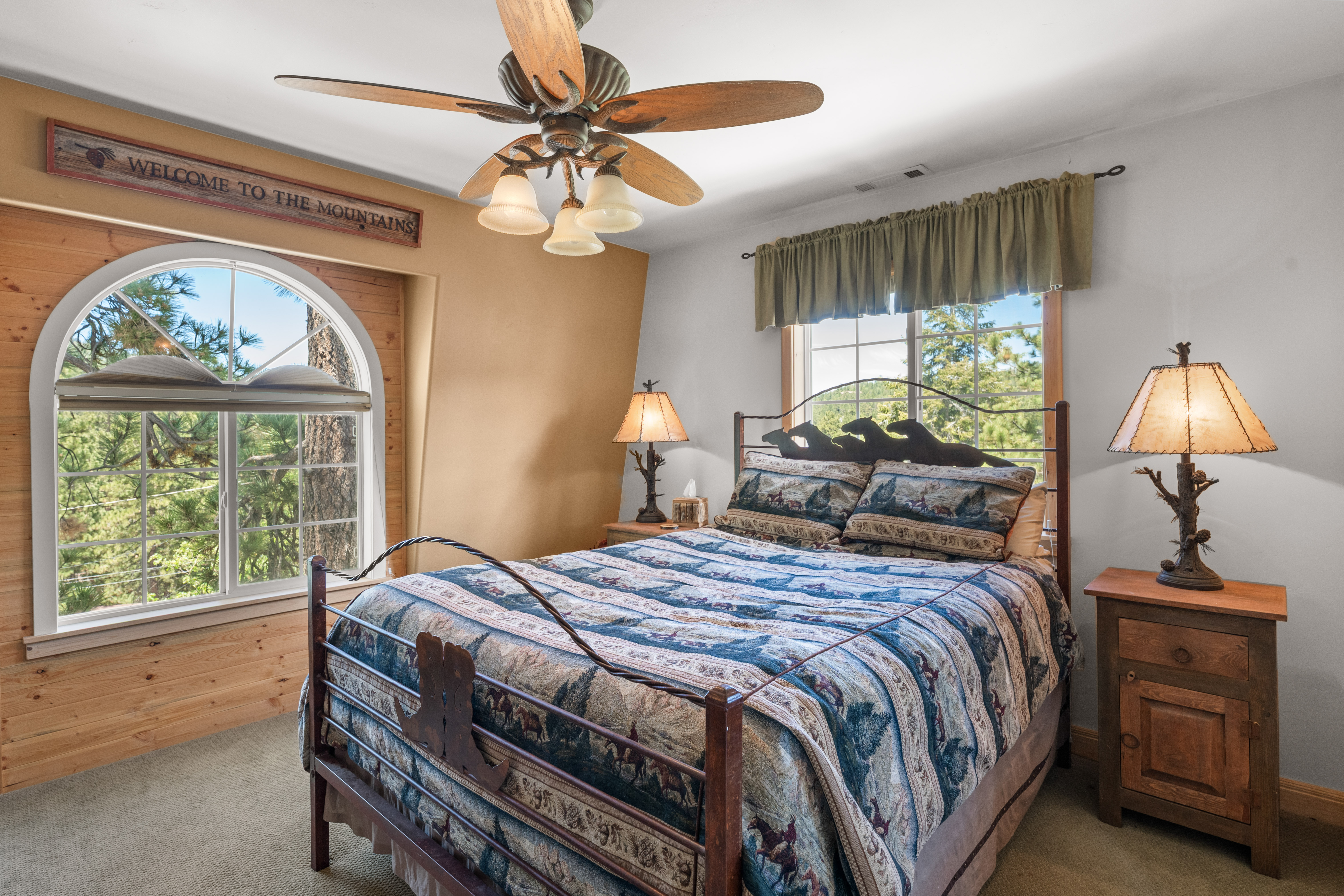  1099 Crags Lane, Fawnskin, CA 92333 - 物件實景