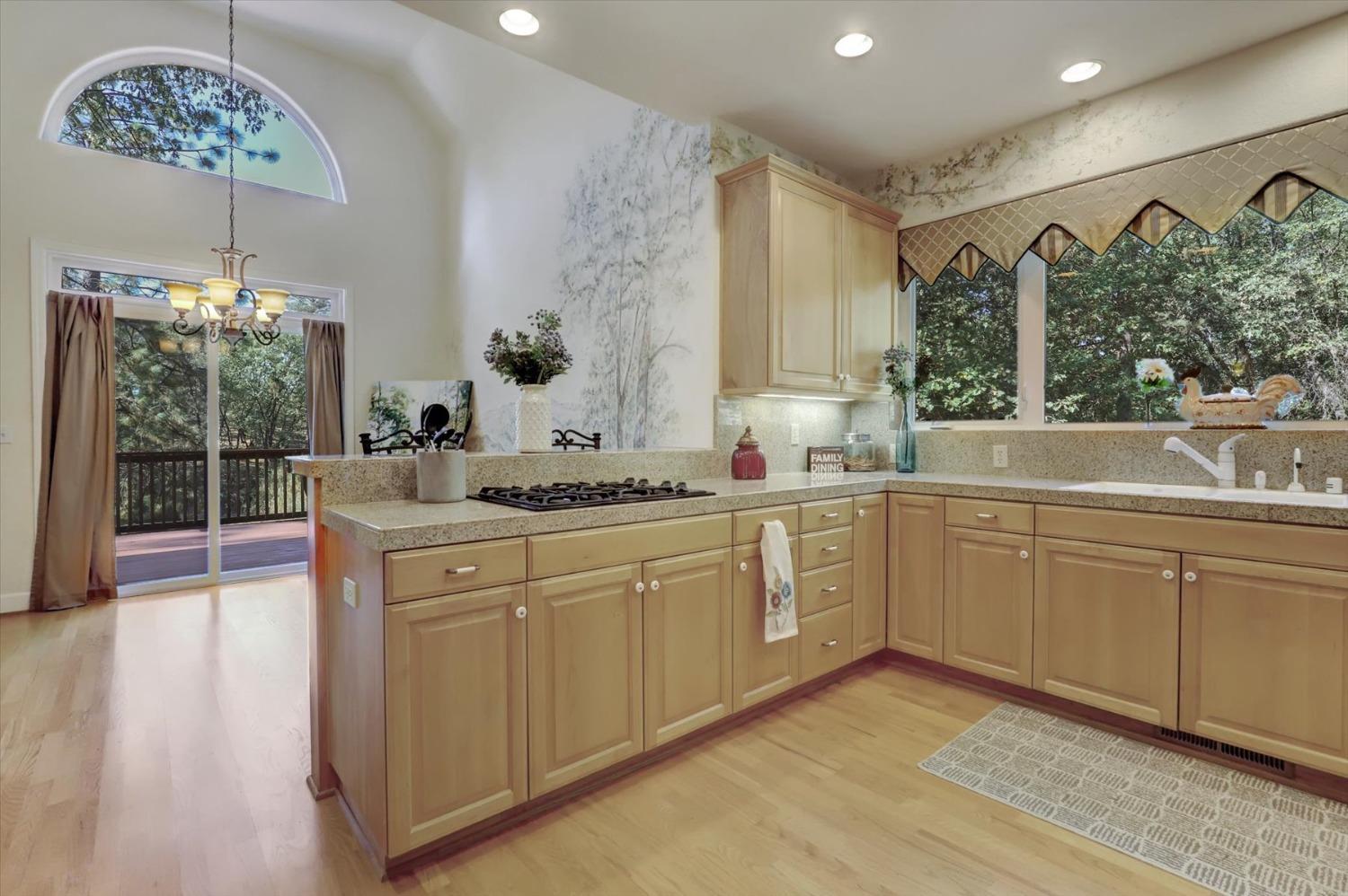 Grass Valley, California, 95945, United States, 4 Bedrooms Bedrooms, ,4 BathroomsBathrooms,Residential,For Sale,1986075