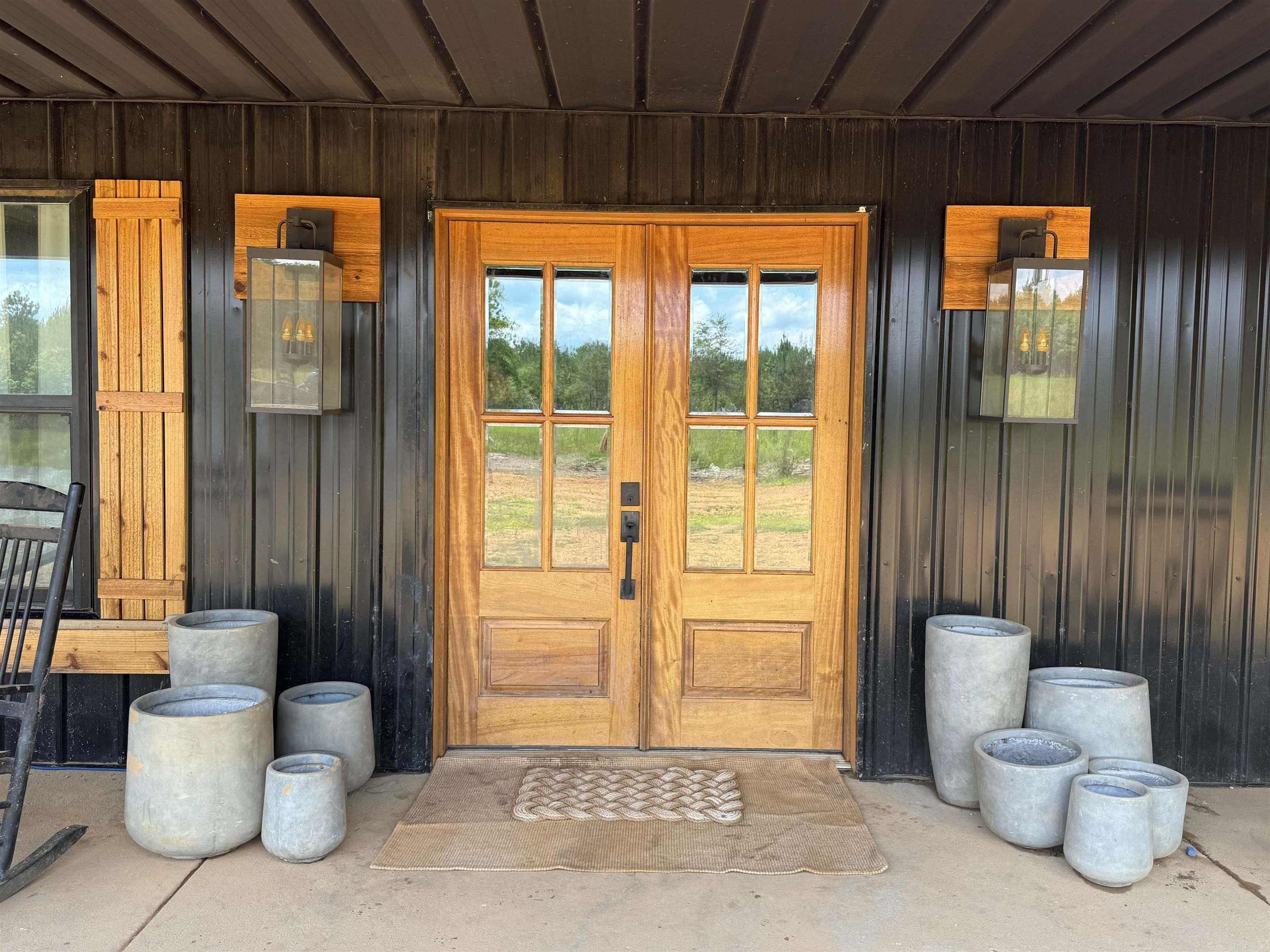 Traskwood, Arkansas, 72167, United States, 5 Bedrooms Bedrooms, ,4 BathroomsBathrooms,Residential,For Sale,1976094