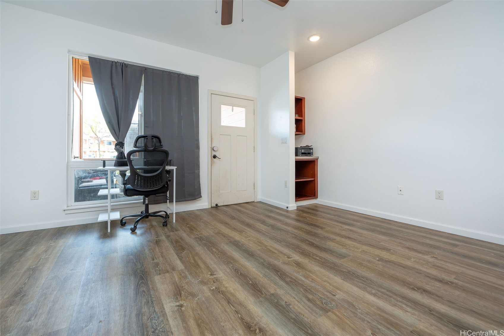 Kapolei, Hawaii, 96707, United States, 2 Bedrooms Bedrooms, ,2 BathroomsBathrooms,Residential,For Sale,1933025