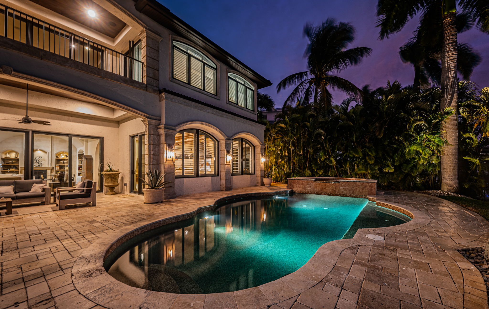 St Petersburg, Florida, 33707, United States, 5 Bedrooms Bedrooms, ,5 BathroomsBathrooms,Residential,For Sale,2007772