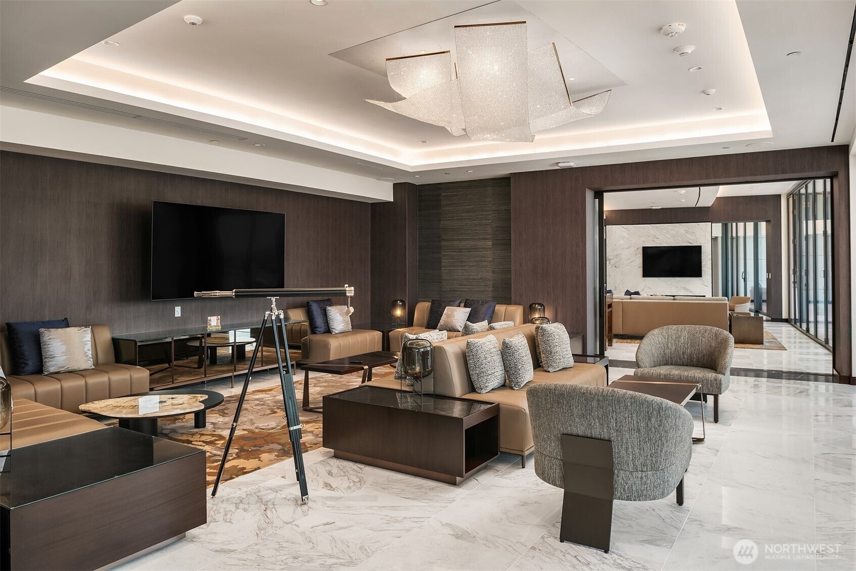 Bellevue, Washington, 98004, United States, 1 Bedroom Bedrooms, ,1 BathroomBathrooms,Residential,For Sale,1987497