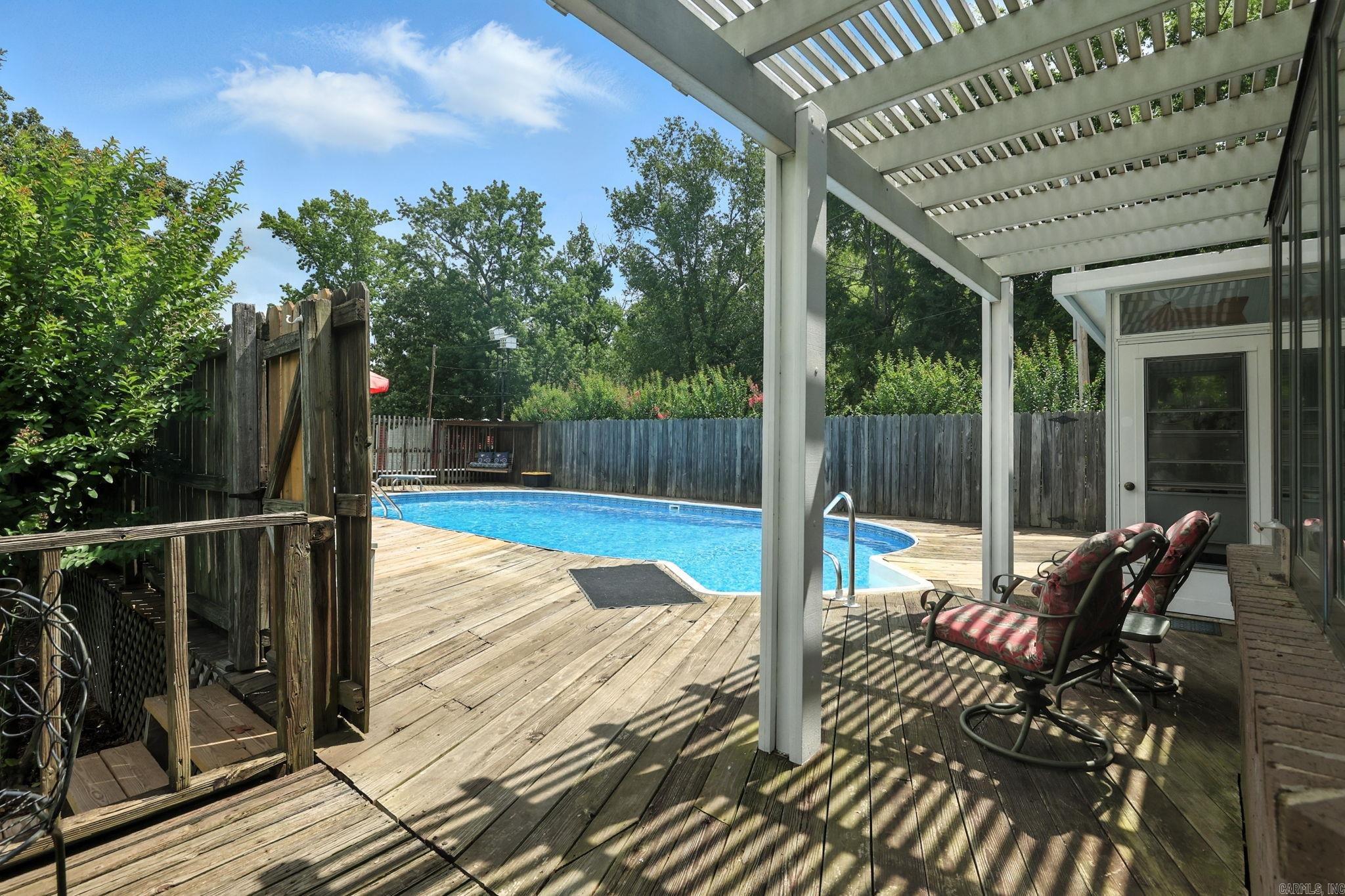 Little Rock, Arkansas, 72223, United States, 3 Bedrooms Bedrooms, ,3 BathroomsBathrooms,Residential,For Sale,1968786