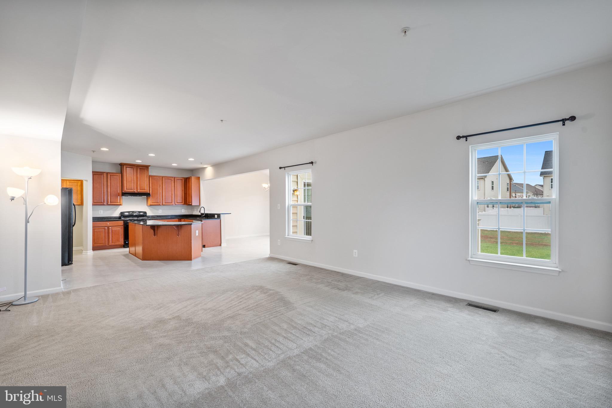 Waldorf, Maryland, 20602, United States, 4 Bedrooms Bedrooms, ,3 BathroomsBathrooms,Residential,For Sale,2001187